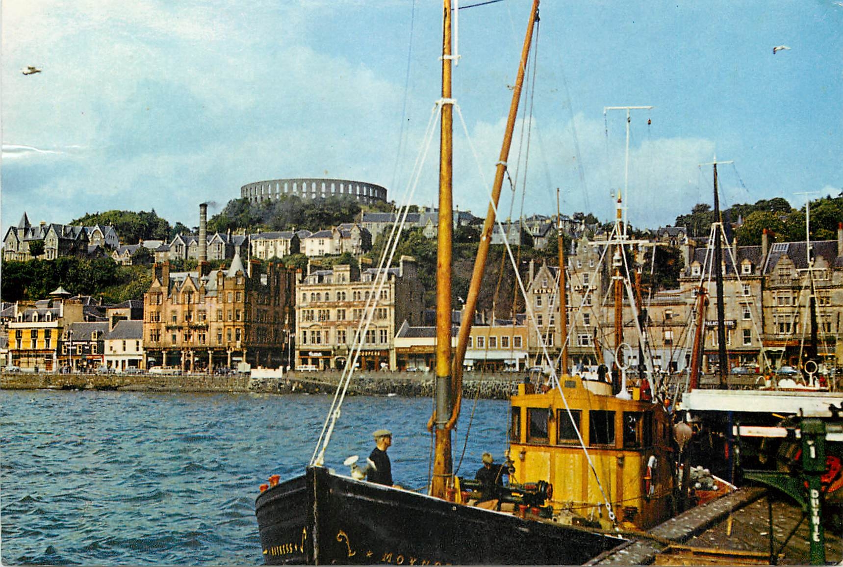 CPM Oban from Station Pier Argy II Bateaux