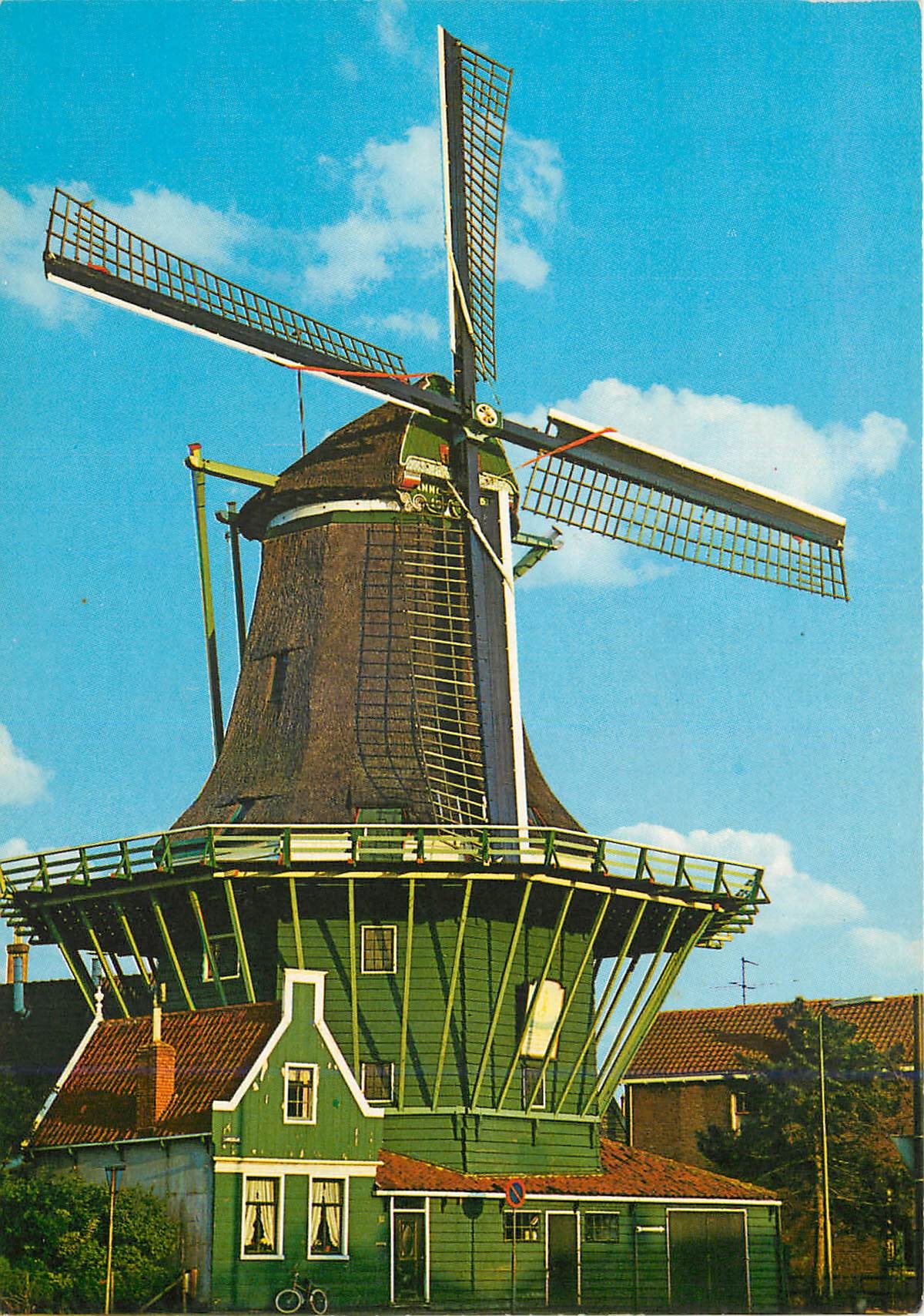 CPM Zaandijk De Bleke Dood Funtion Corn mill Type Octagonal mill with a reefling stage Moulin a vent