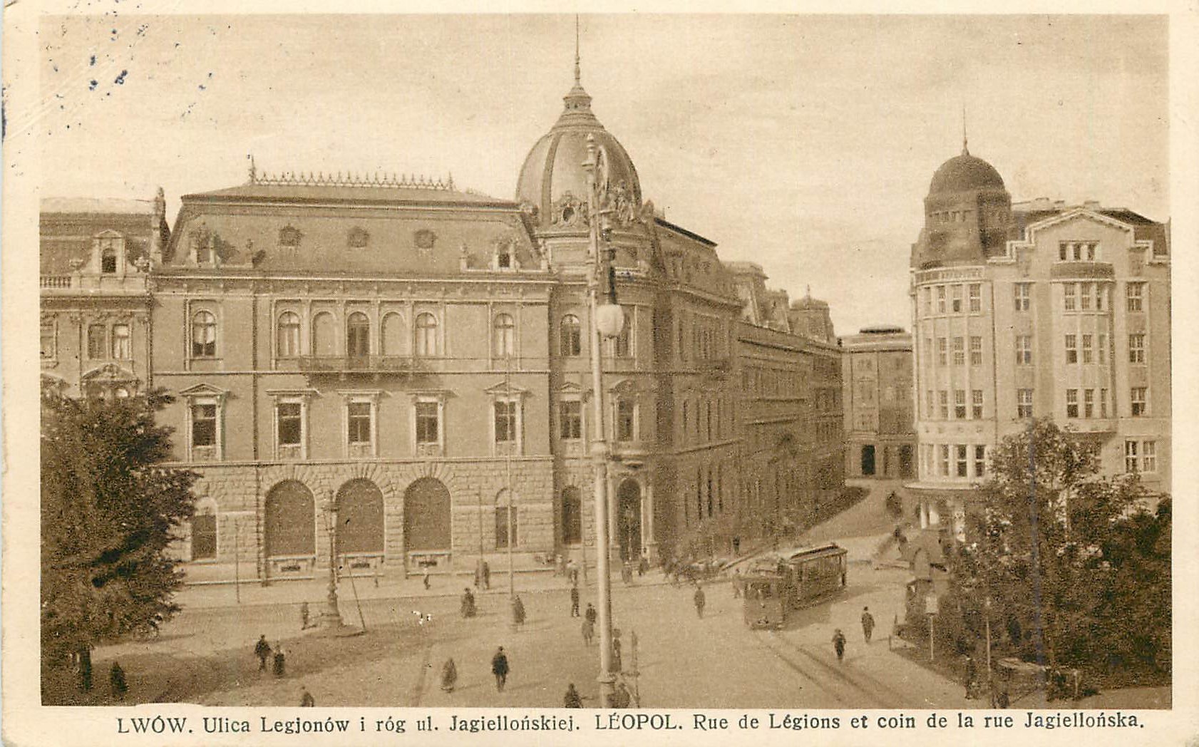 CPA Leopol Rue de Legions et coin de la rue Jagiellonska Tramway Lwow