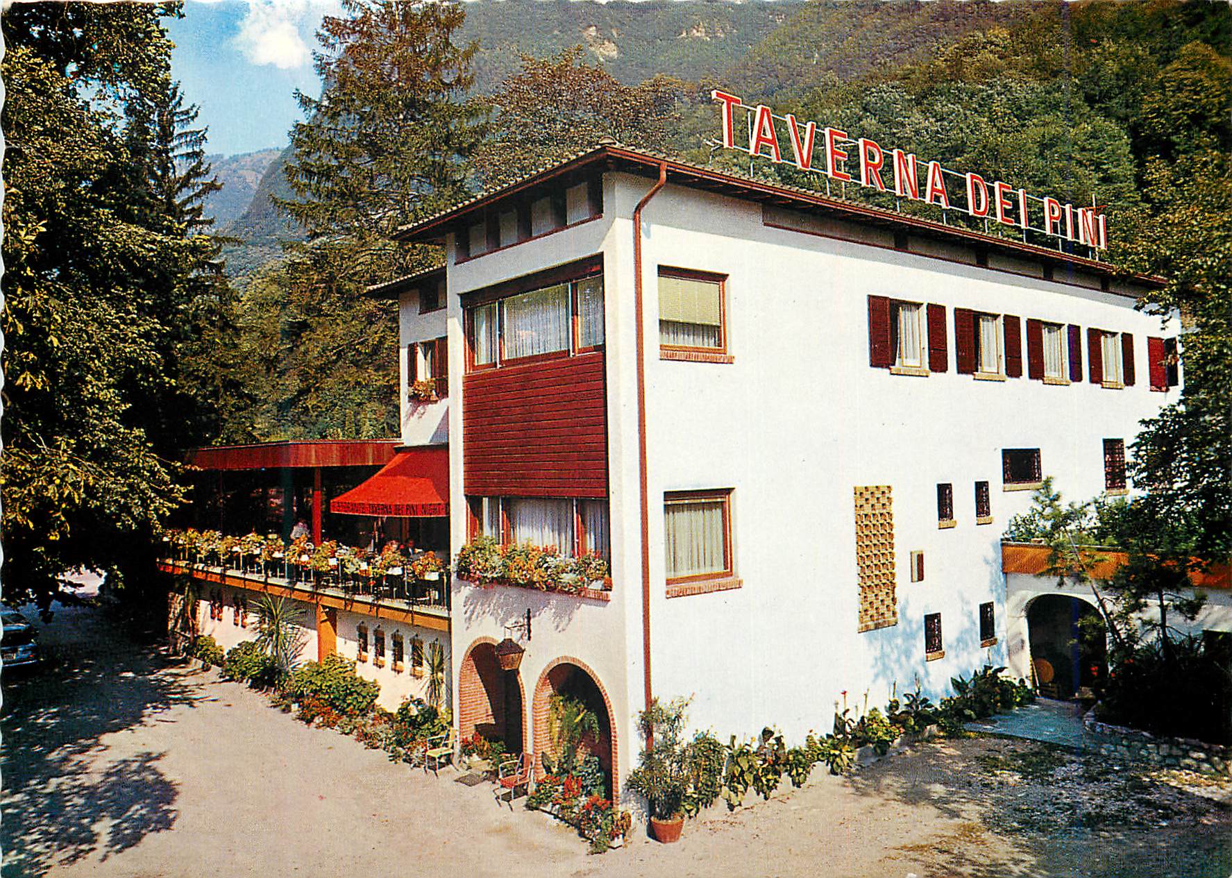 CPM Albergo Ristorante Taverna dei Pini Melano