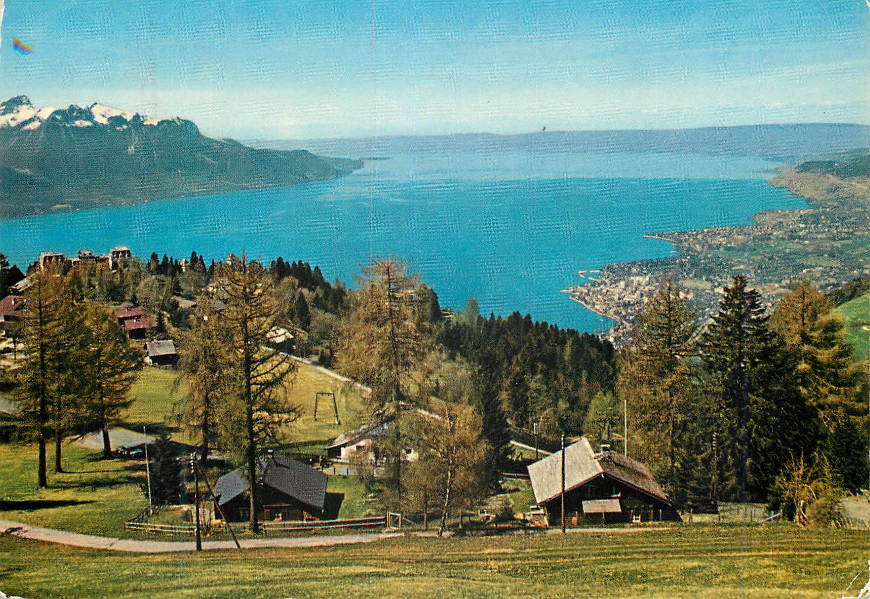CPM Caux vue generale du lac Leman avec Montreux et Vevey