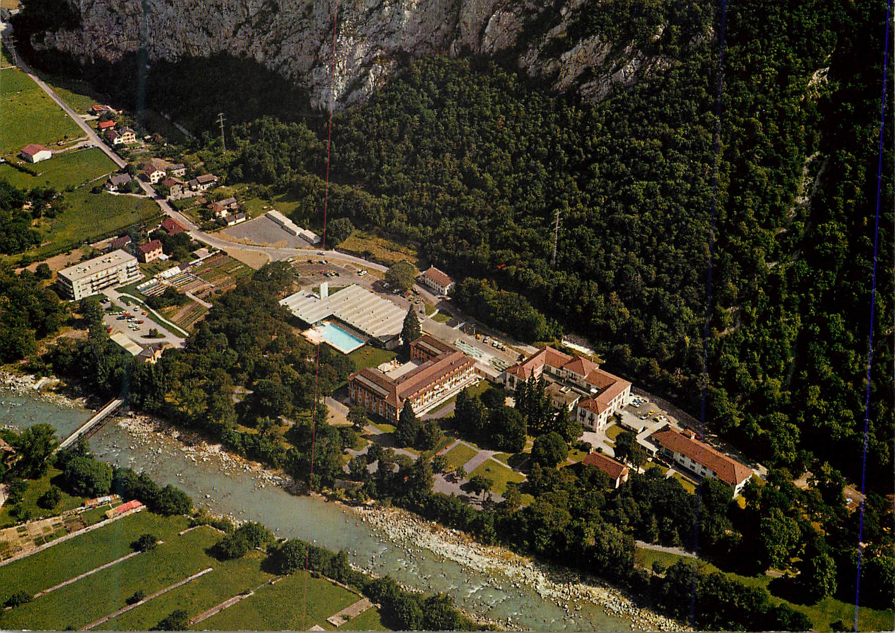 CPM Grand Hotel des Bains Centre Medical Piscines Lavey les Bains s Finhaut Valais