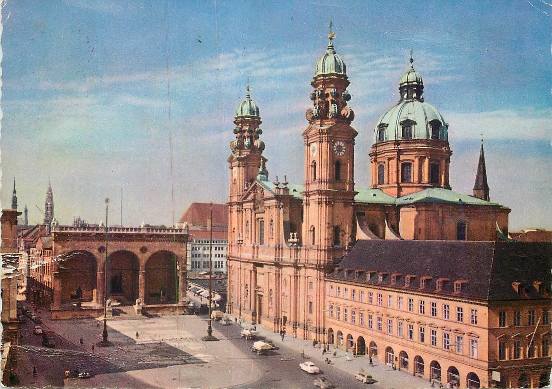 CPM Feldherrnhalle and Church of Theatines