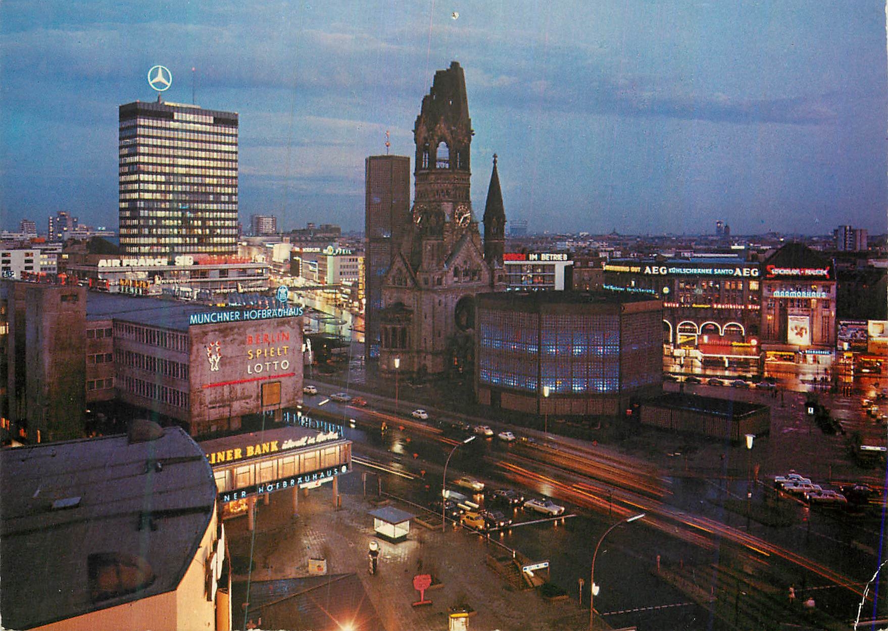 CPM Gadachtniskirche Mercedes Benz