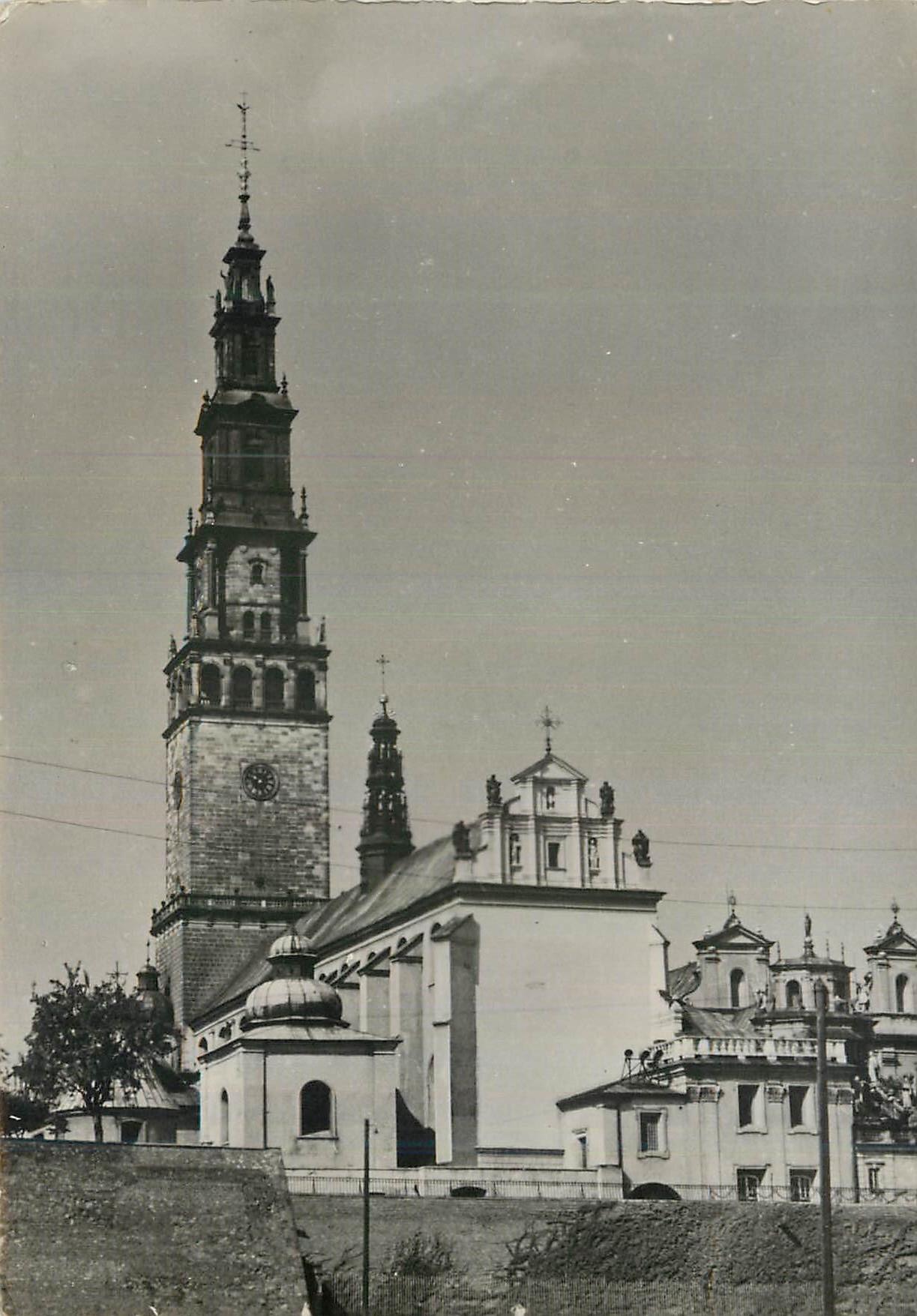 Częstochowa — Klasztor O. O. Paulinów — fot. J. Osuchowski