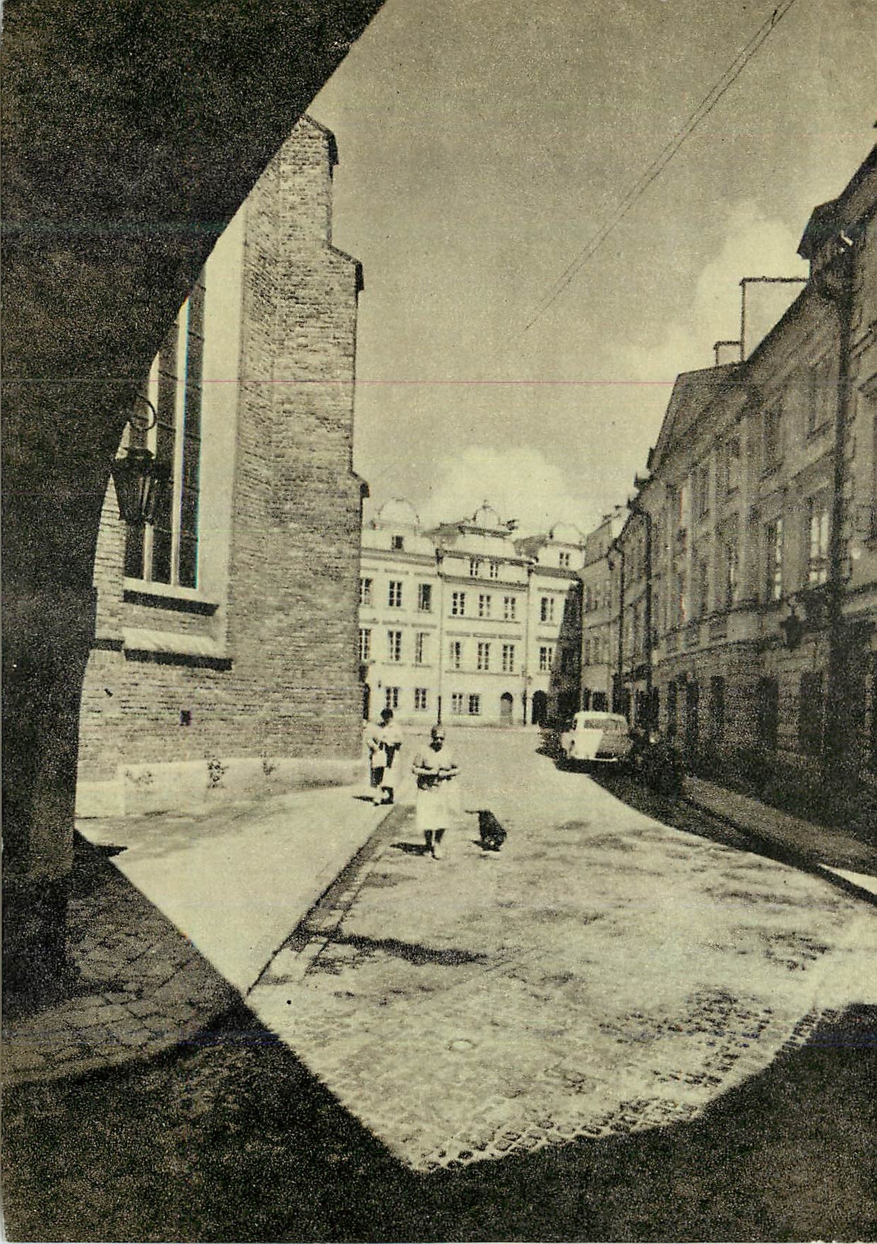 CPM Kanonie Street Warszawa