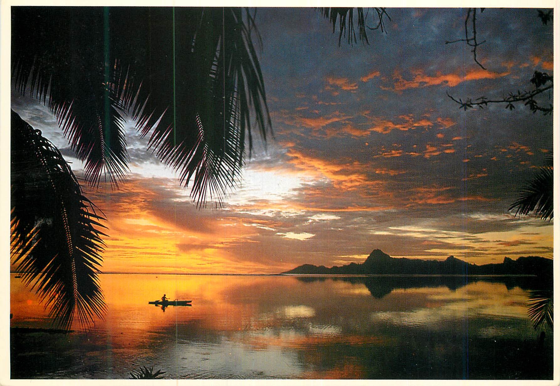 CPM Coucher de Soleil sur Moorea