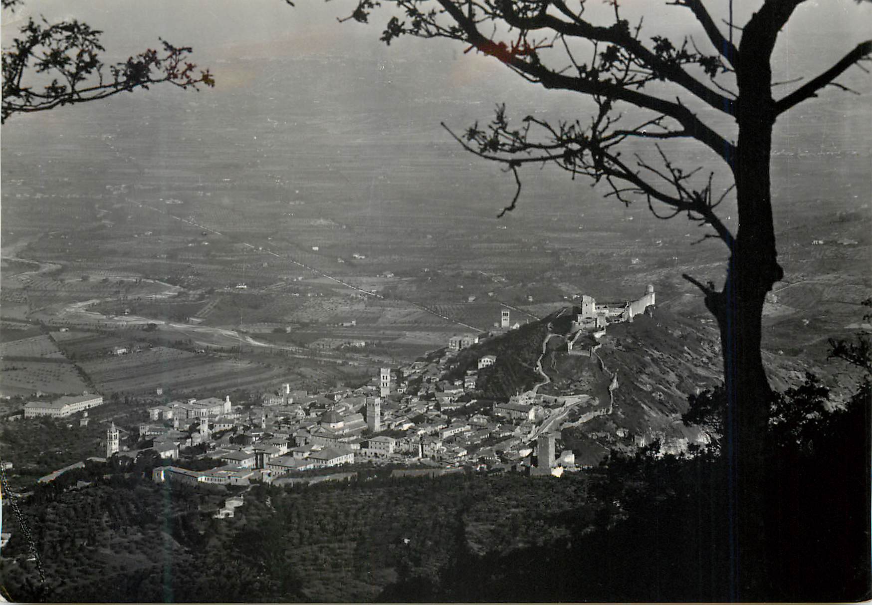 CPM Assisi Panoramica dal Monte Subasio