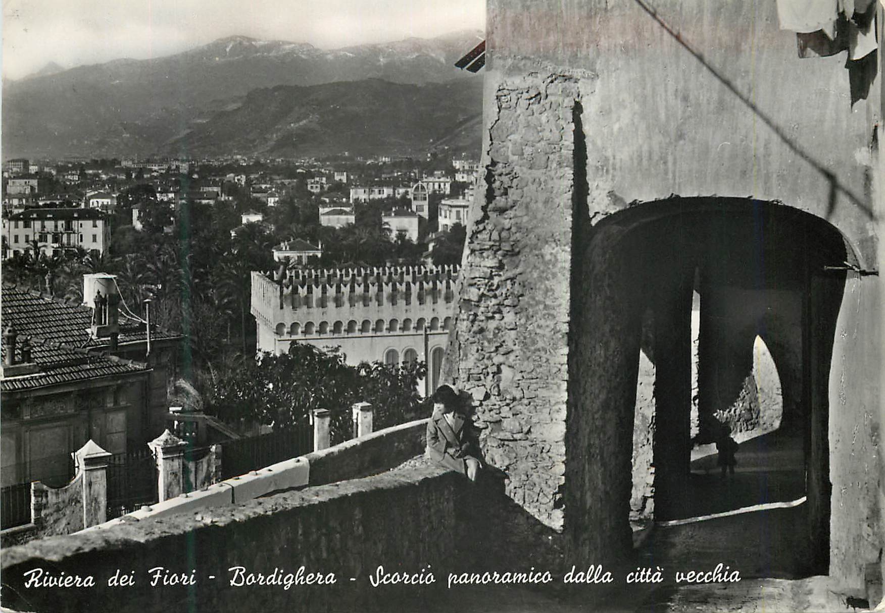 CPM Bordighera Scorcio Panoramico Della Citta Vecchi