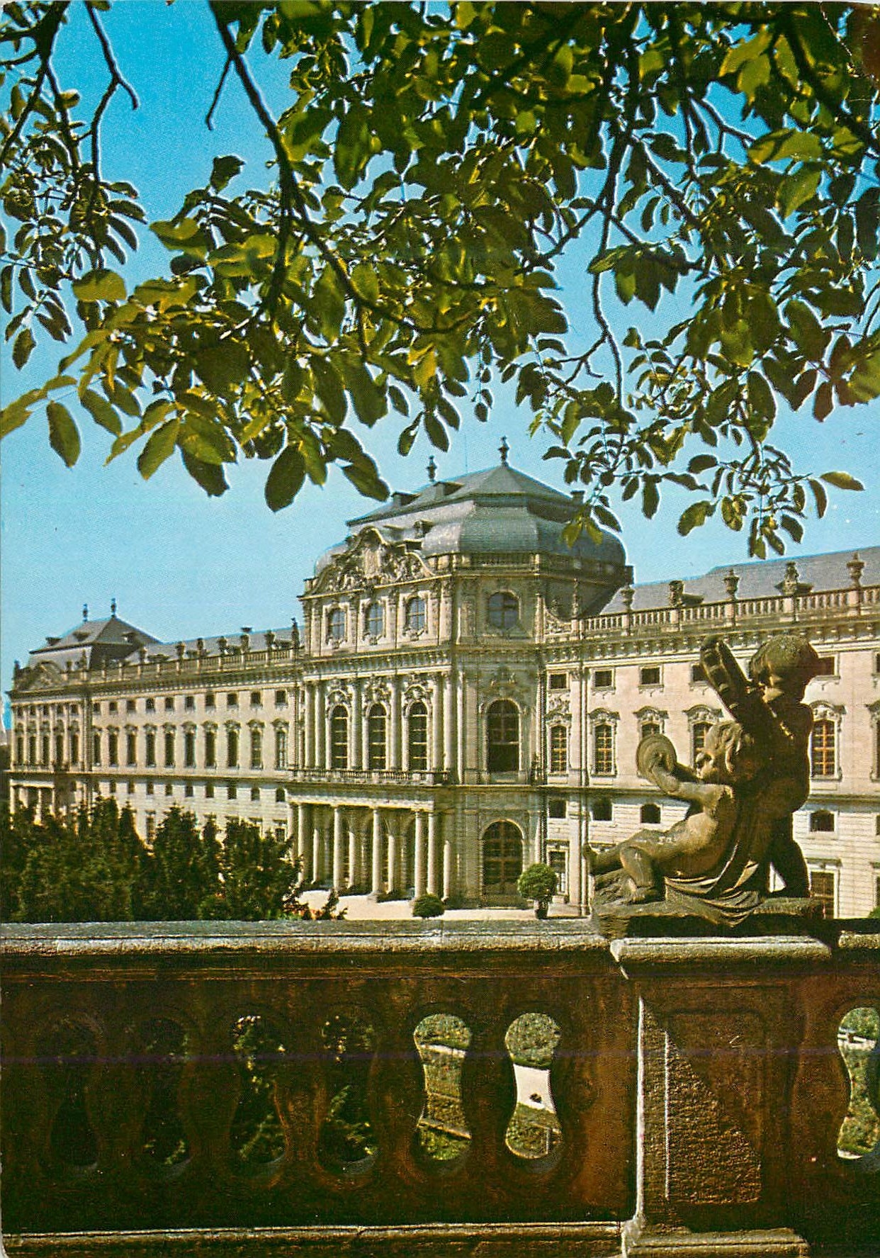 CPM Wursburg Residenz Hofgarten