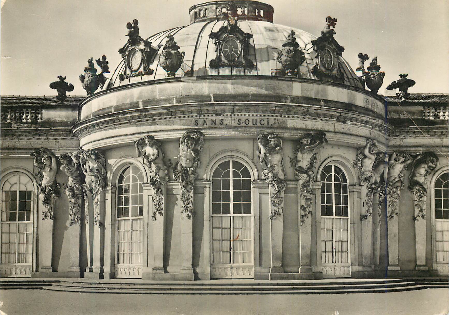 CPM Potsdam Schloss Sanssouci Mittelbau