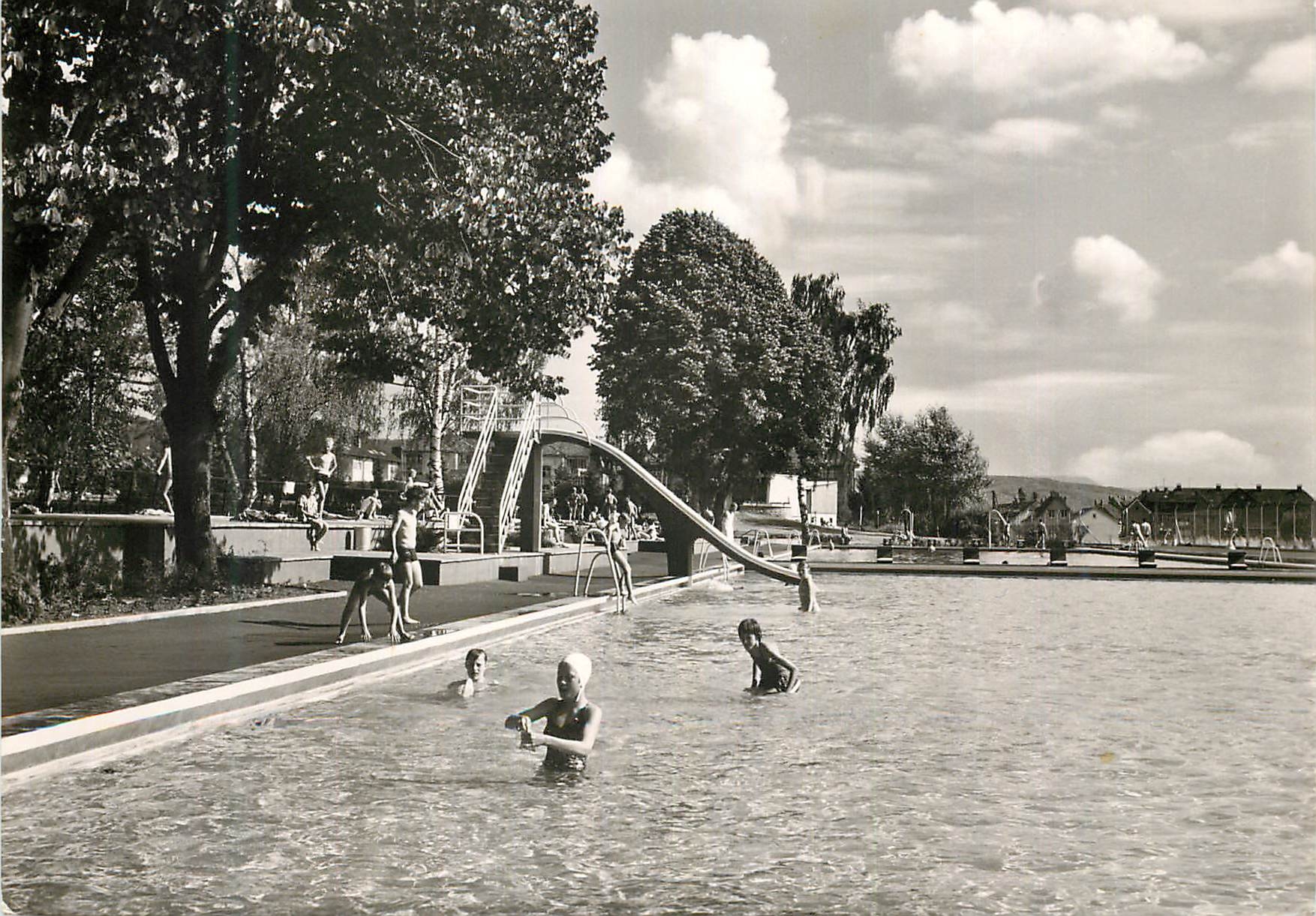 CPM Lorrach Baden Stadt Schwimm und GArtenbad