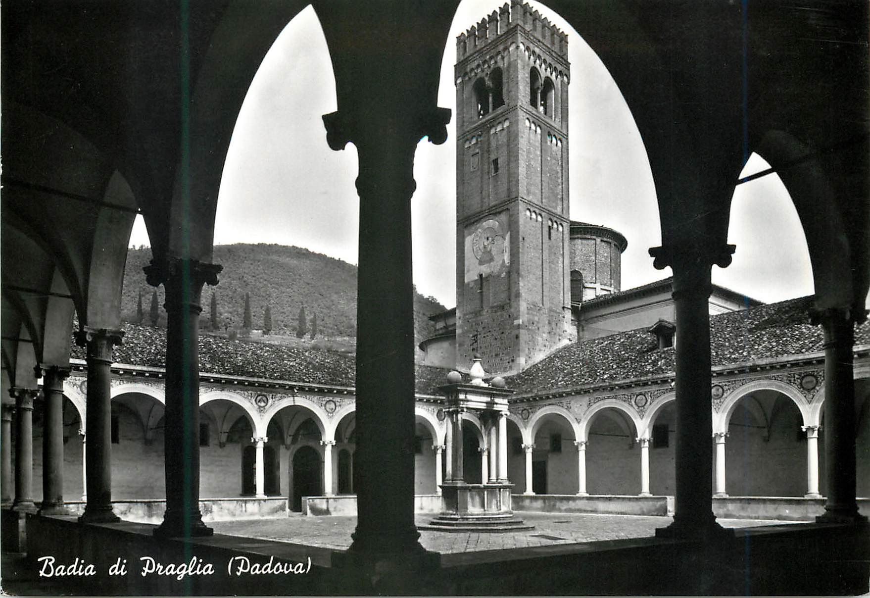 Badia di Praglia (Padova) — cloître suspendu du XVIe siècle — Vera Fotografia, n° 63340