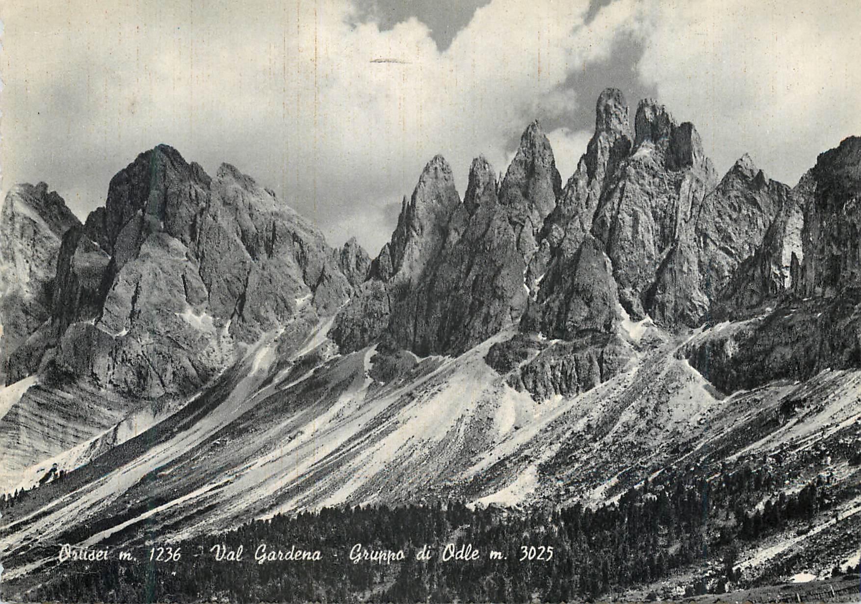CPM Ortisei m 1236 Vallee Gardena Groupe Odle (m 3025)