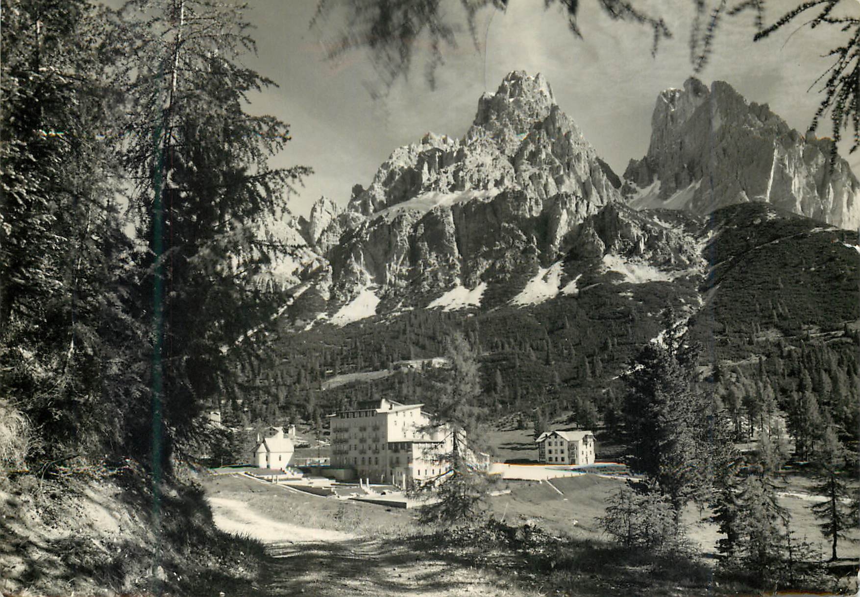CPM Grand Hotel Tre Croci Verso Il Cristallo m 3216
