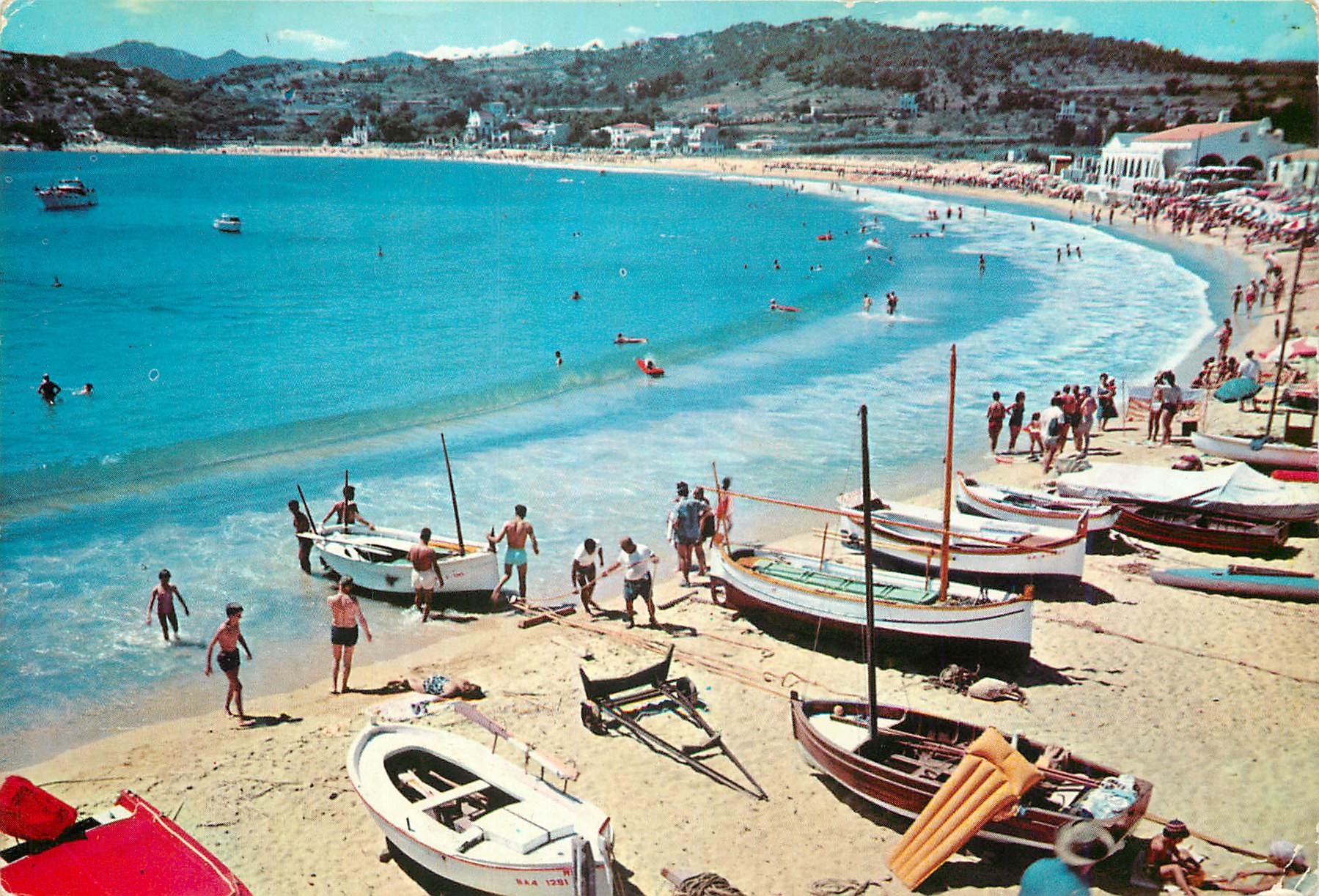 CPM S'Agaro (Costa Brava) Vue Partielle de la Plage Au Fond San Pol