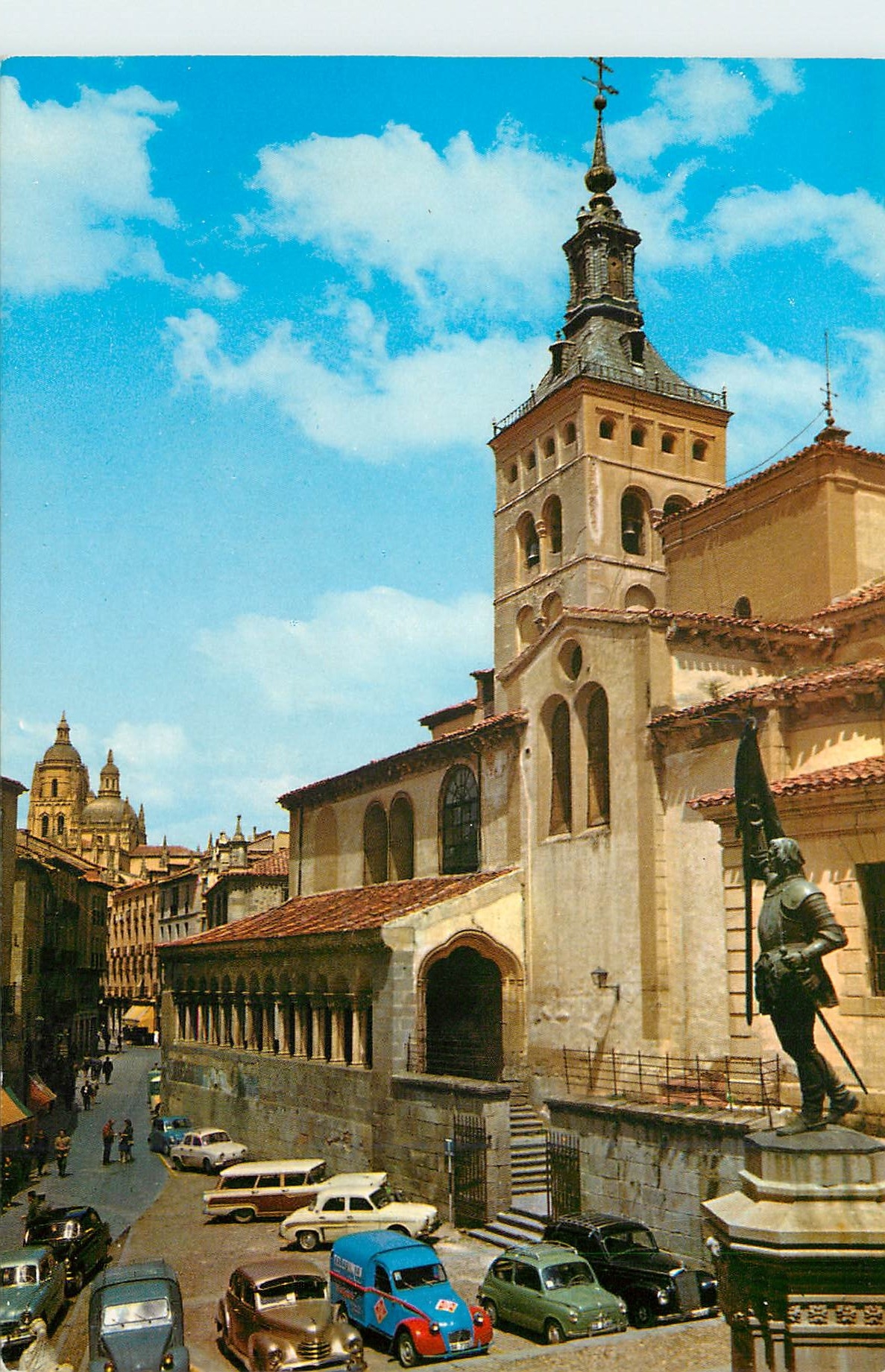 CPM Segovia monument a juan bravo et eglise st martin