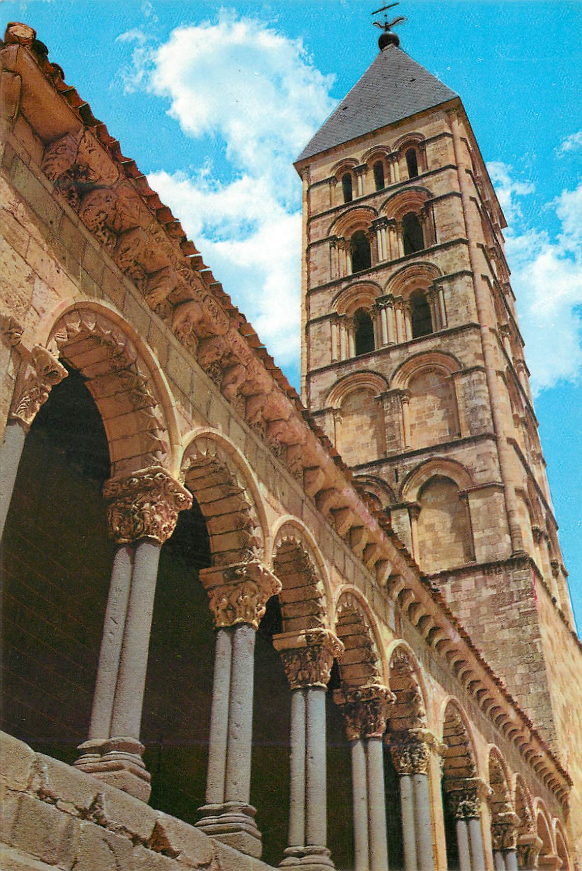 CPM Segovia eglise de sst etienne