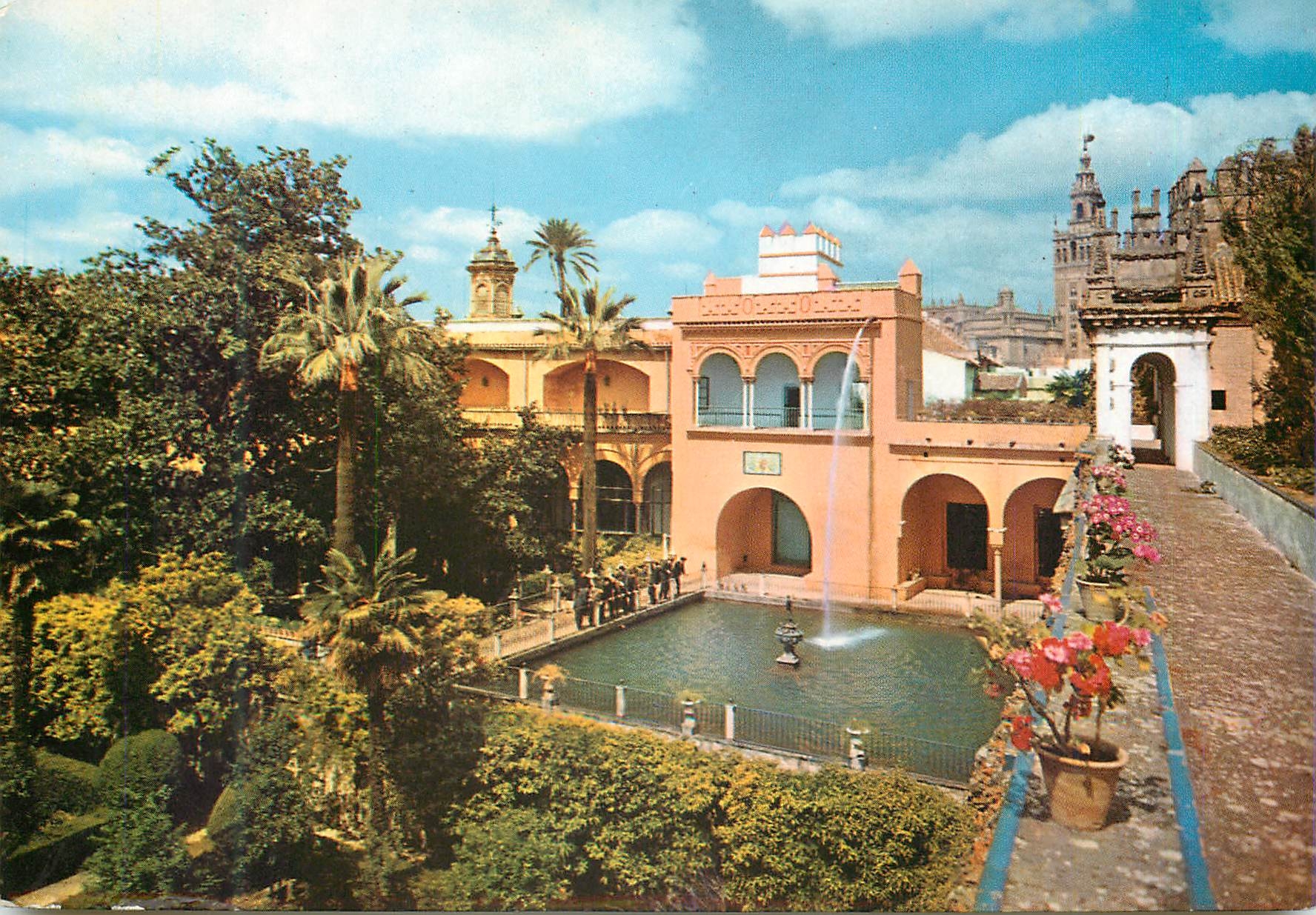 CPM Sevilla reales alcazares de Sevilla jardins de l'alcazar elong de charles V