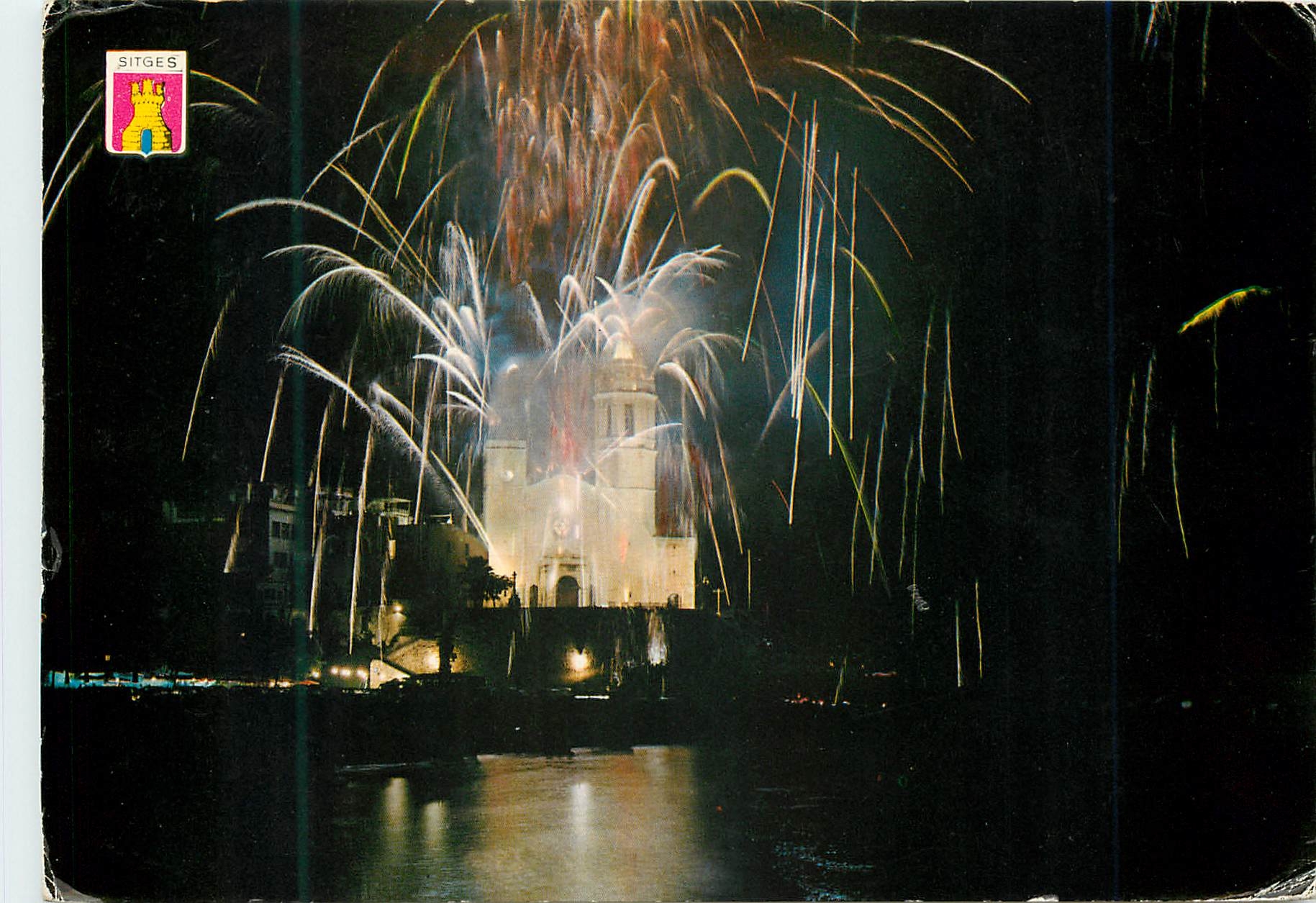 CPM Sitges l'eglise feu d'artifice