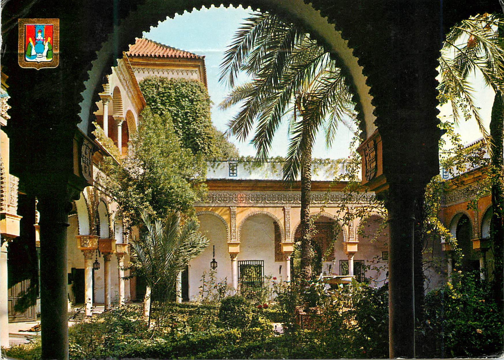 CPM Sevilla palais de las duenas cour principal