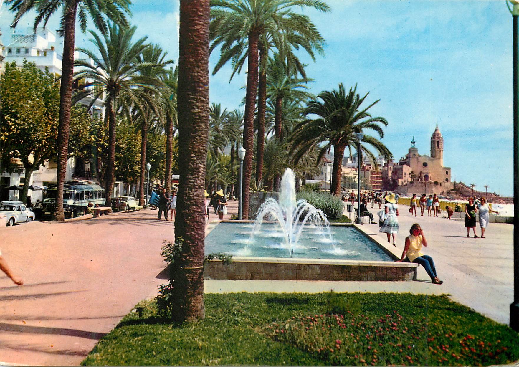 CPM Sitges jardin de la promenade