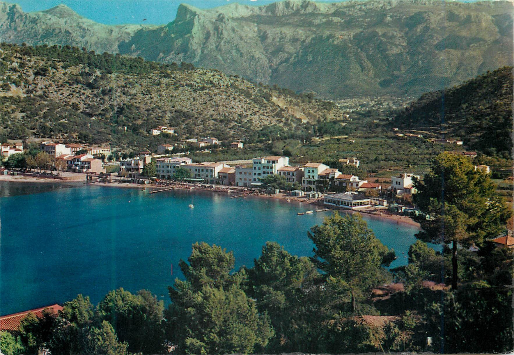 CPM Mallorca (baleares) espana soller vista general de la playa