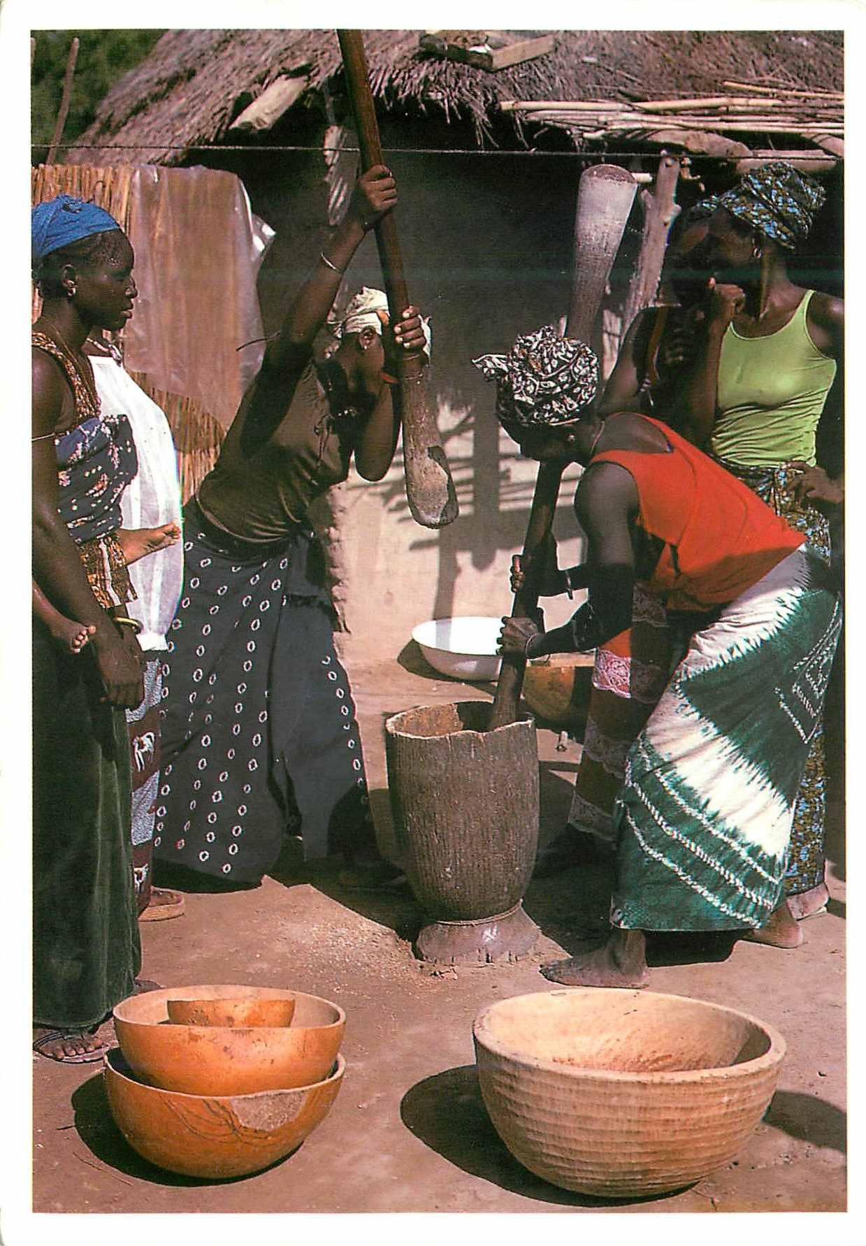 CPM Senegal Scene de la vie traditionnelle