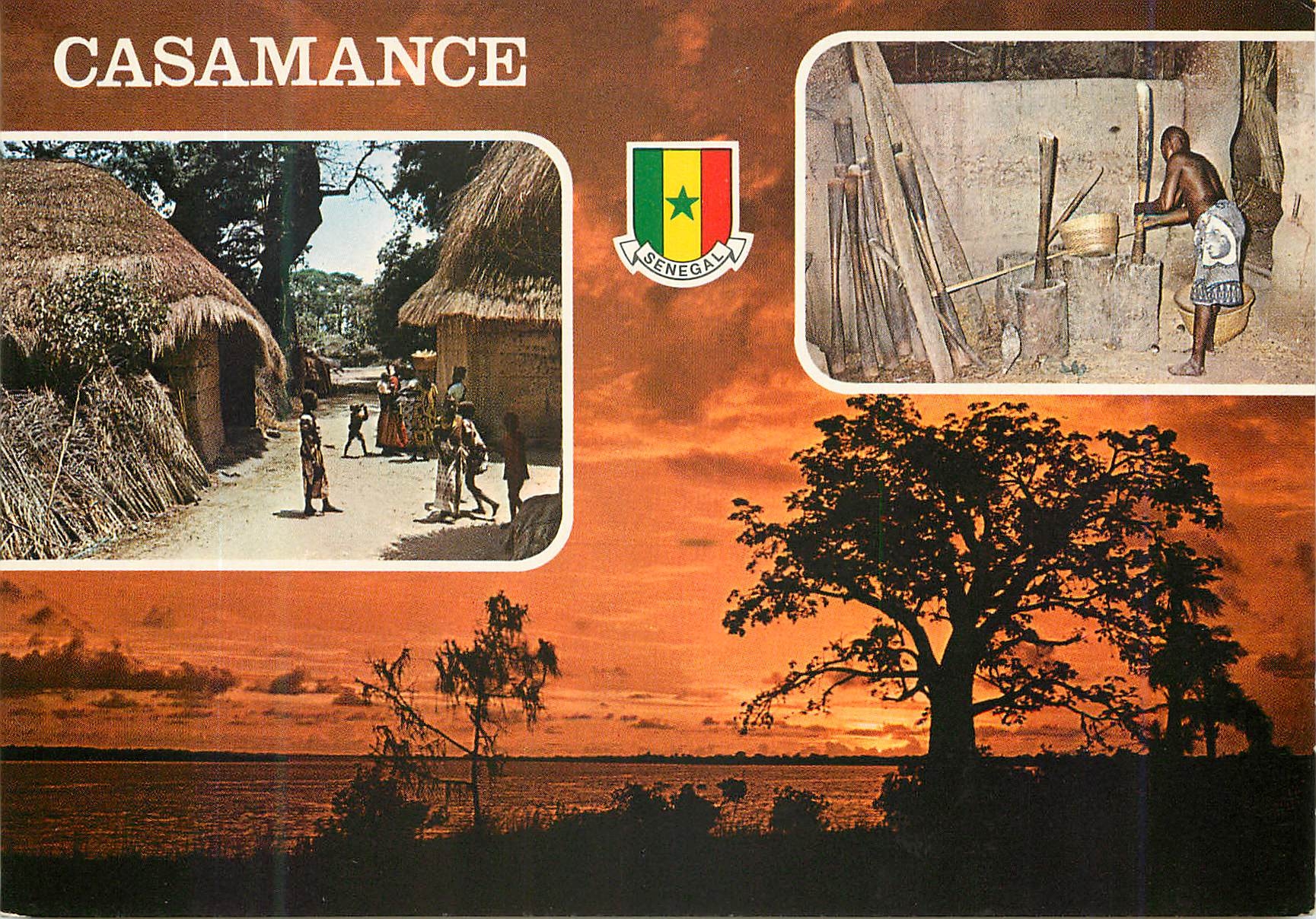 CPM Senegal Casamance Interieur et exterieur de case Diola