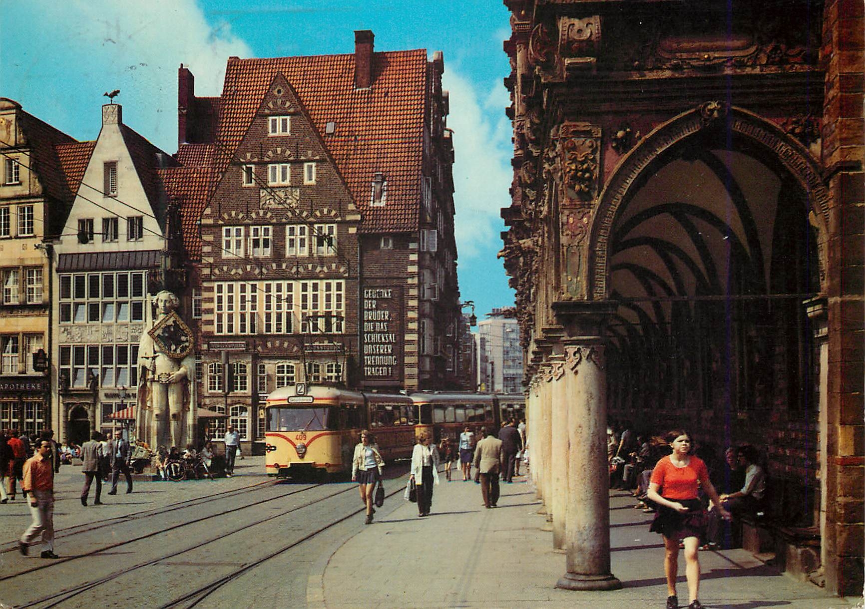CPM Bremen markt mit rathausarkaden und roland