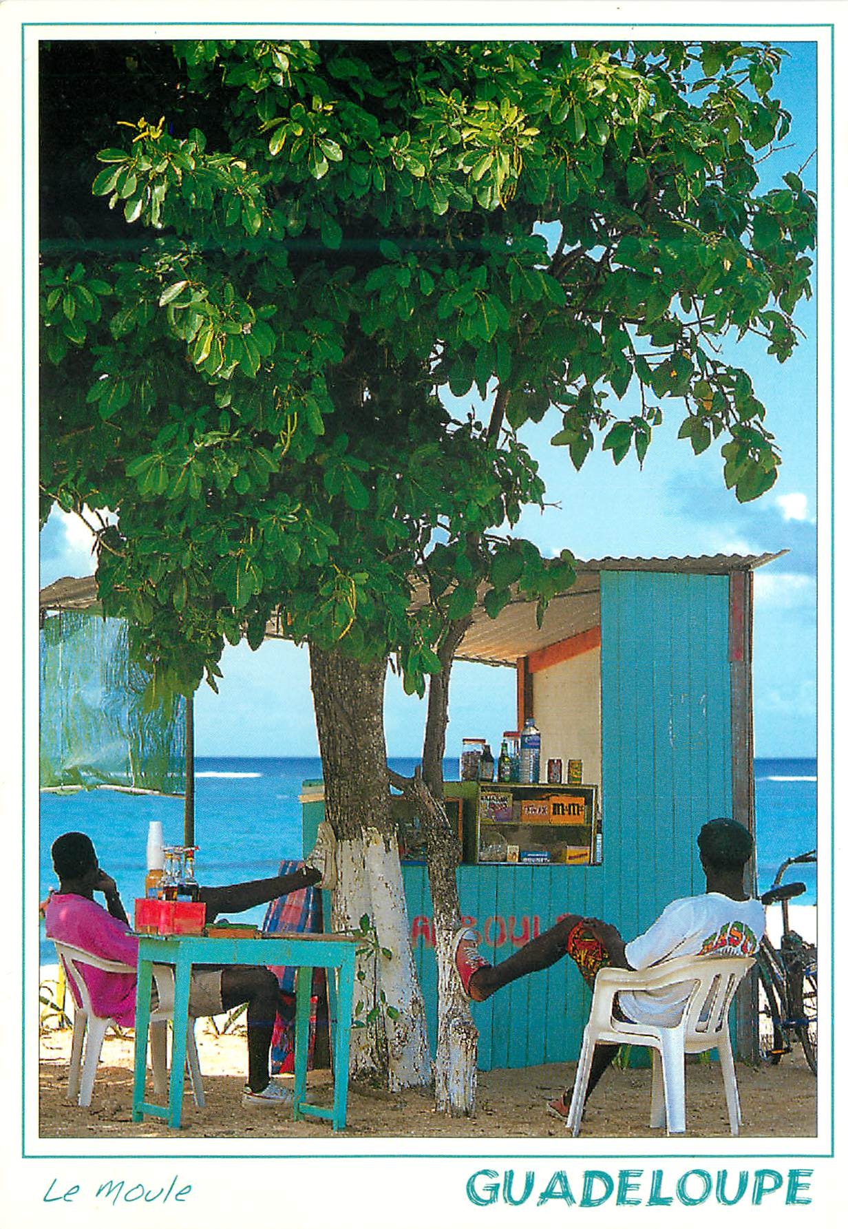 CPM Guadeloupe Ti-punck sur la plage du Moule