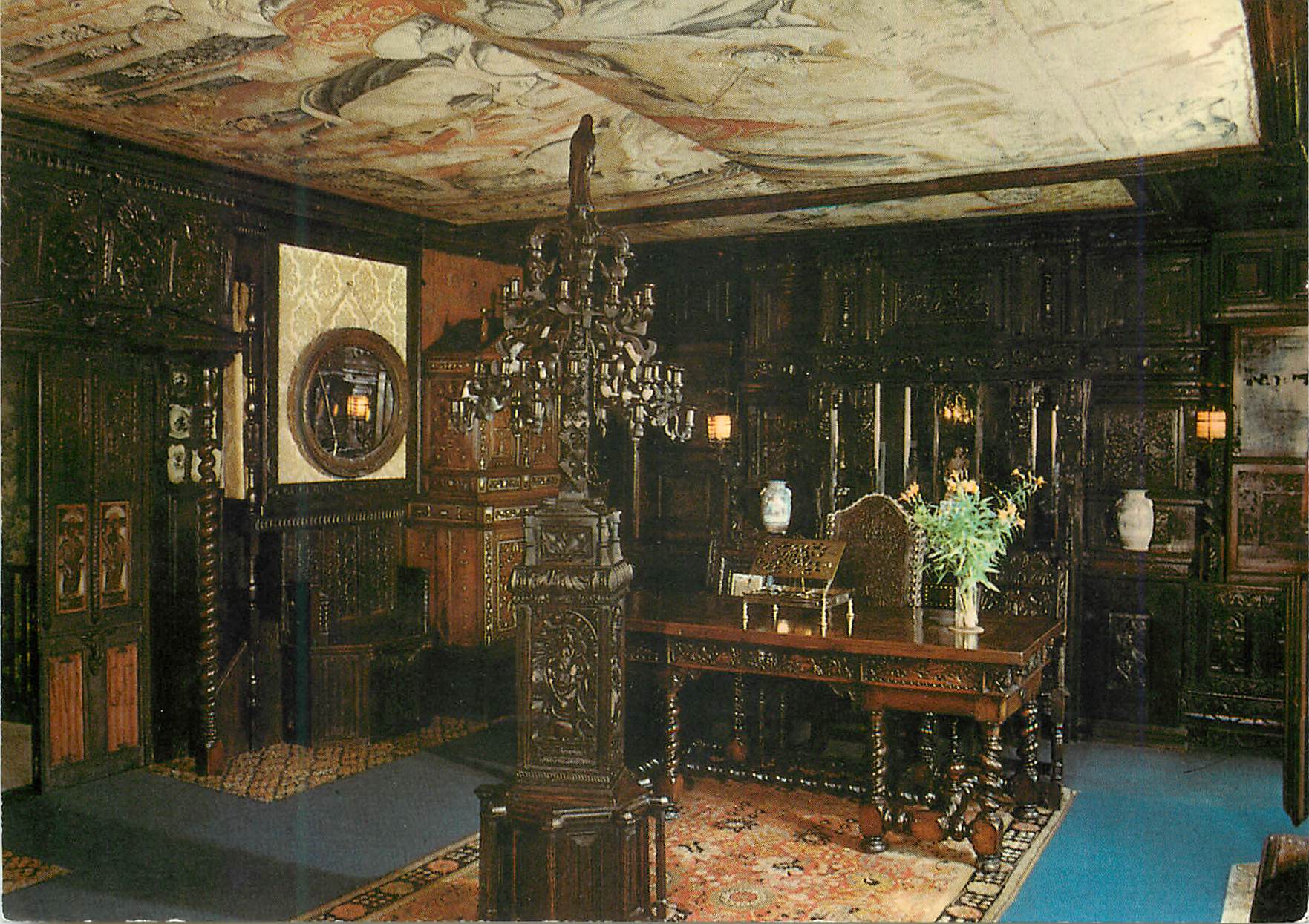CPM Guernsey Maison de Victor Hugo Galerie de Chene