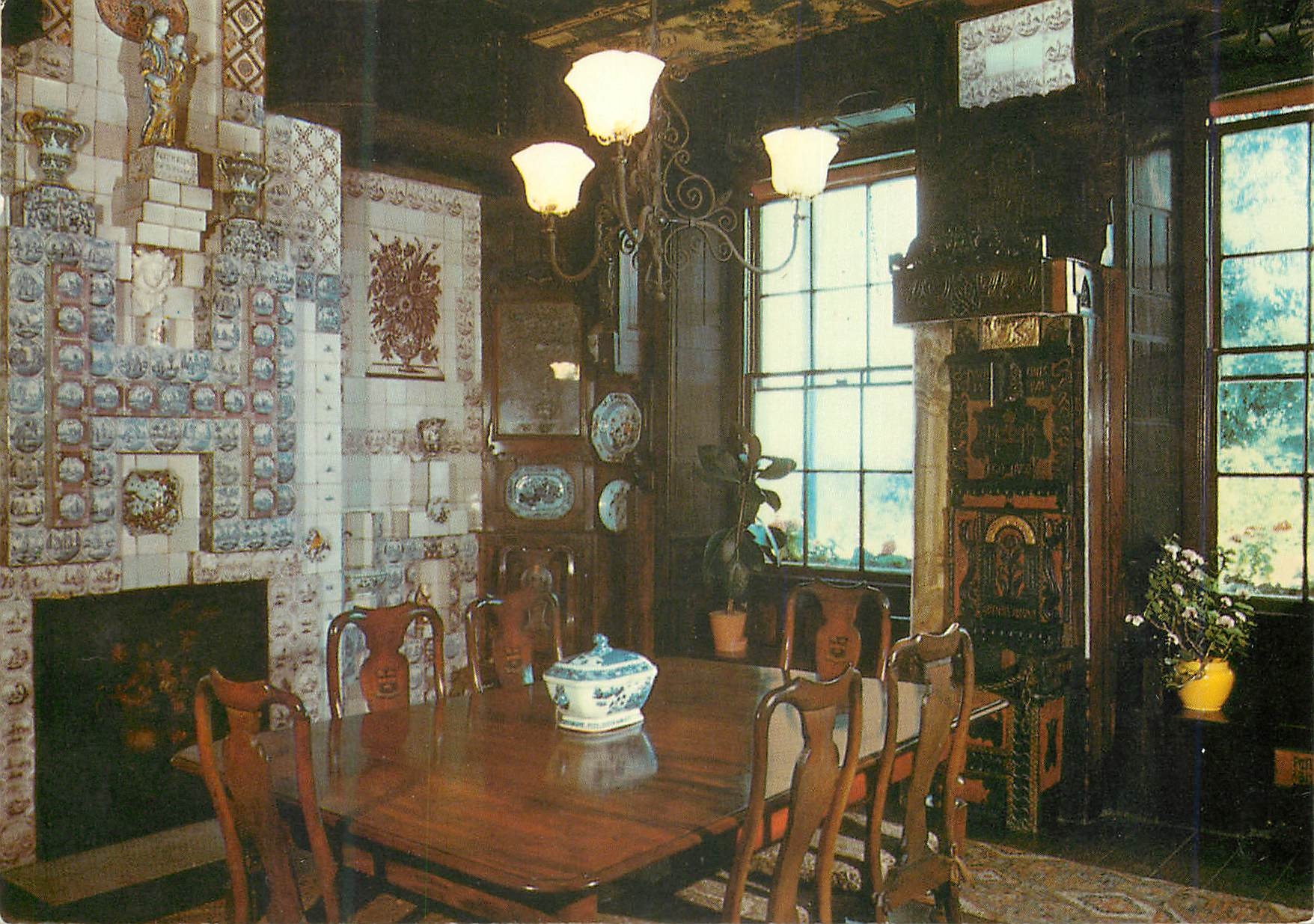 CPM Guernsey Maison de Victor Hugo Salle a Manger