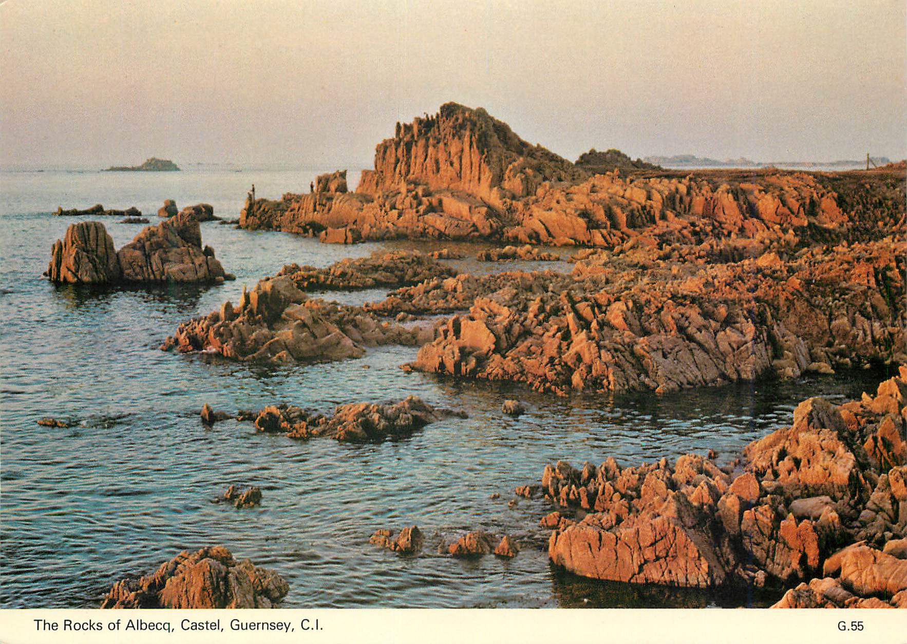CPM Guernsey The Rocks of Albecq Castel