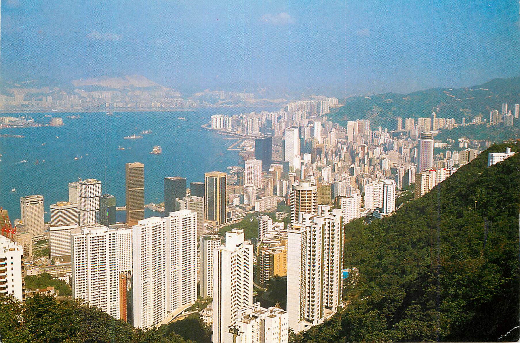 CPM Hong Kong Surrounding the Victoria Harbour are the Skyscarpers of Hong Kong