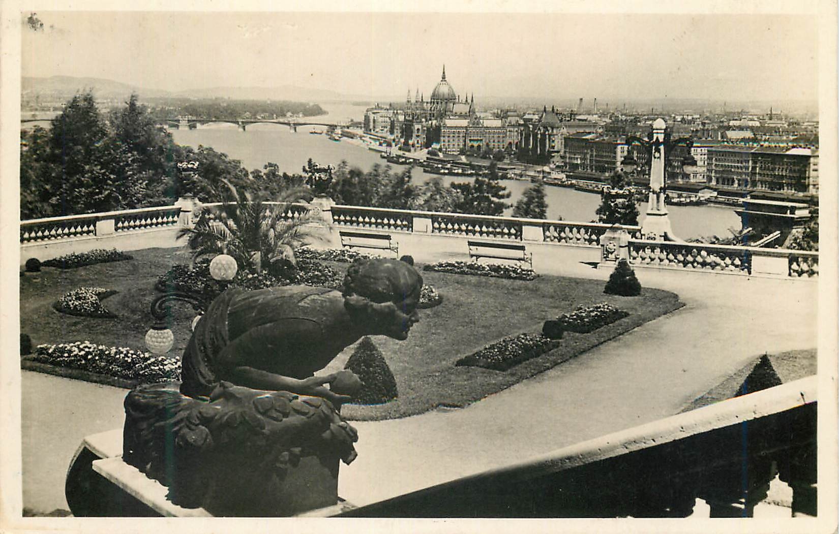 CPA Budapest Vue prise du chateau royal