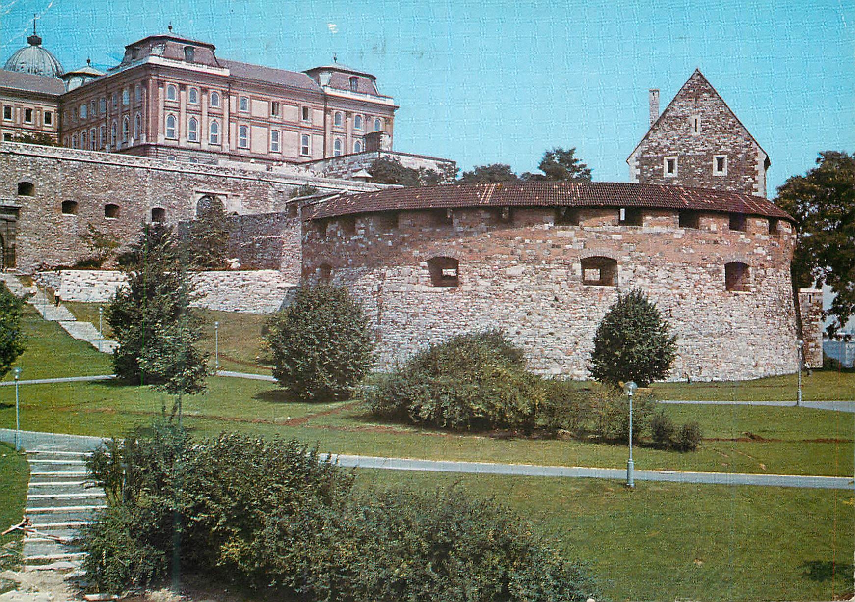 Buda Castle et la grande rondelette sud (XVe siècle) — MTI Rafael Csaba, n° I-5888/782