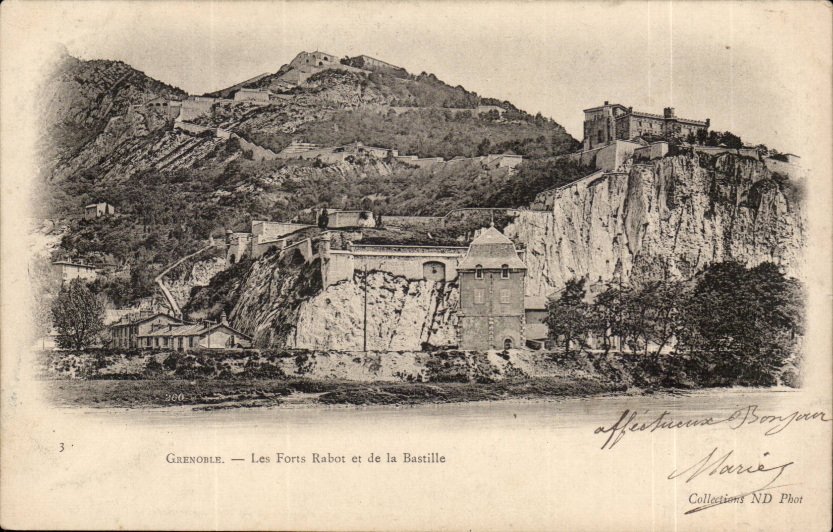 Grenoble — Les Forts Rabot et de la Bastille — Collections ND Phot