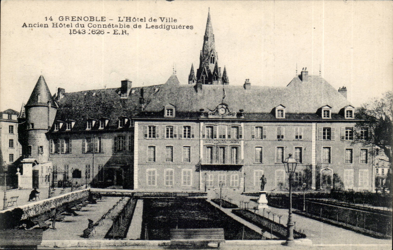 Isere - Grenoble - L'Hotel de Ville Ancien Hotel du Connetable de Lesdiguieres - CPA 