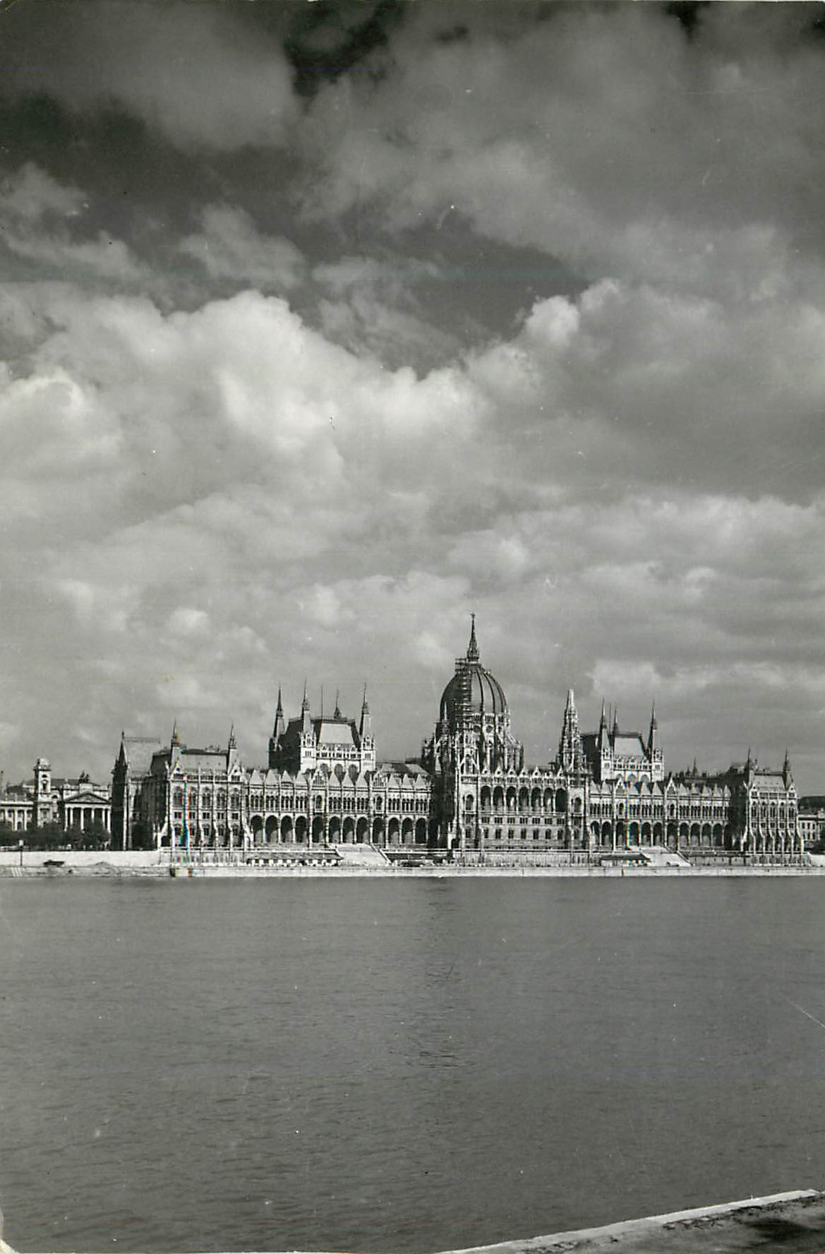CPM Budapest parliament