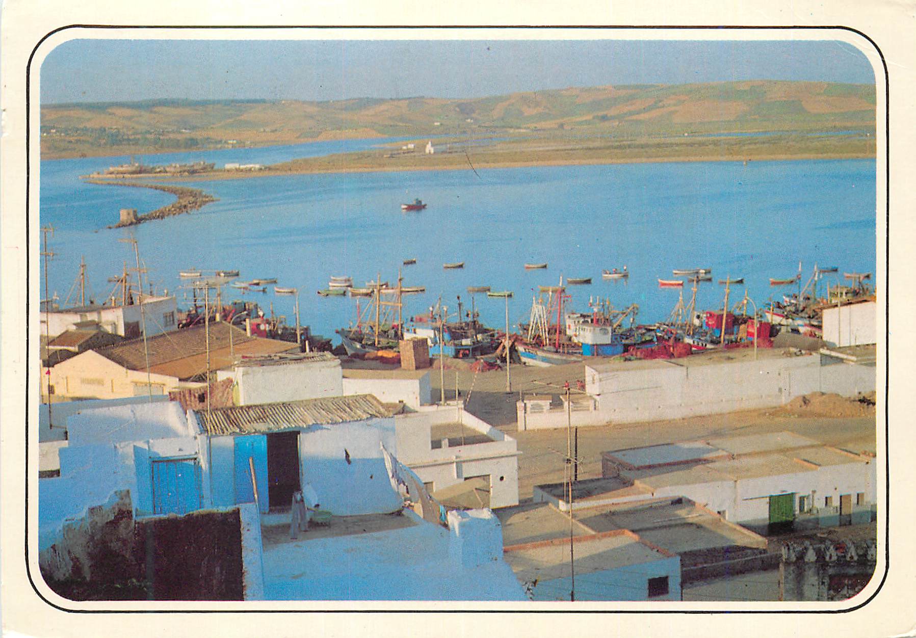 CPM El hoceima vue generale sur le port