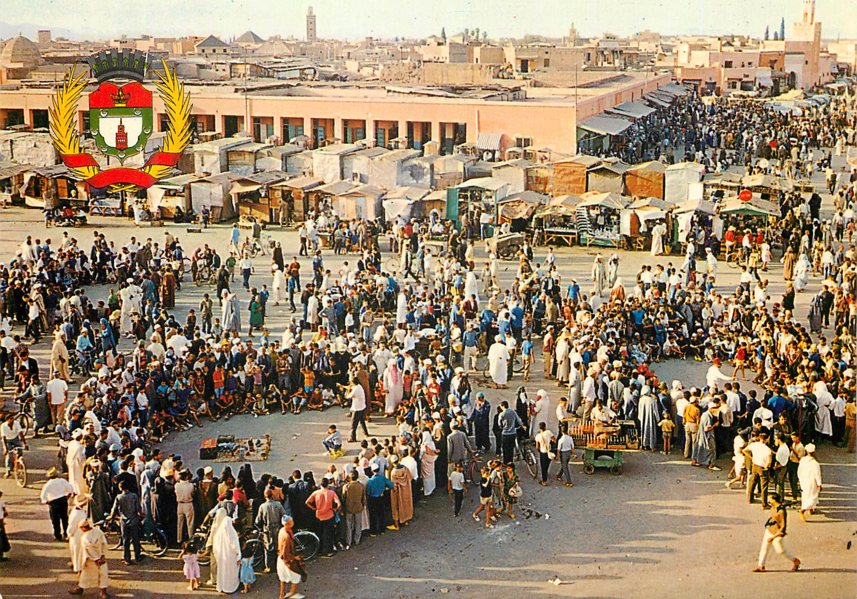 CPM Marrakech place djemaa el fna et armoiries de la ville