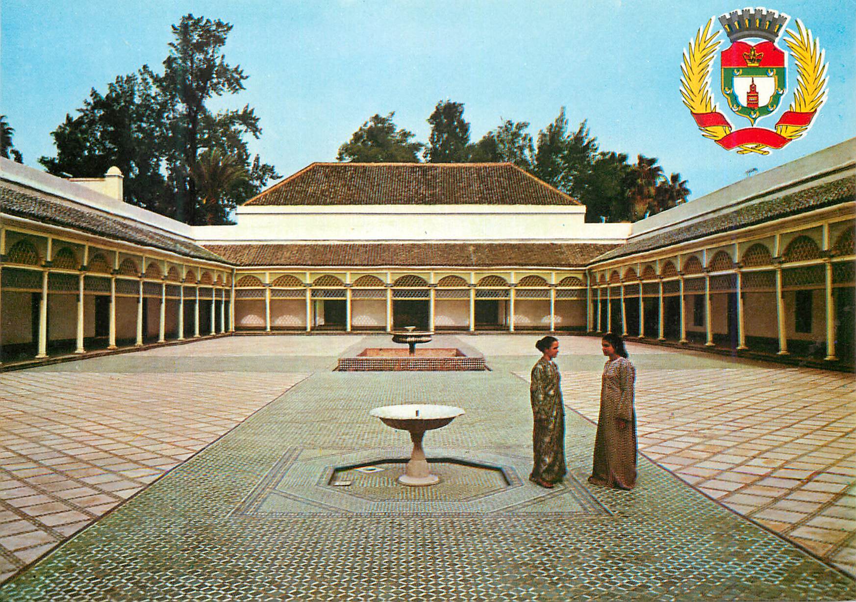 CPM Marrakech palais de la baha et armoiries de la ville