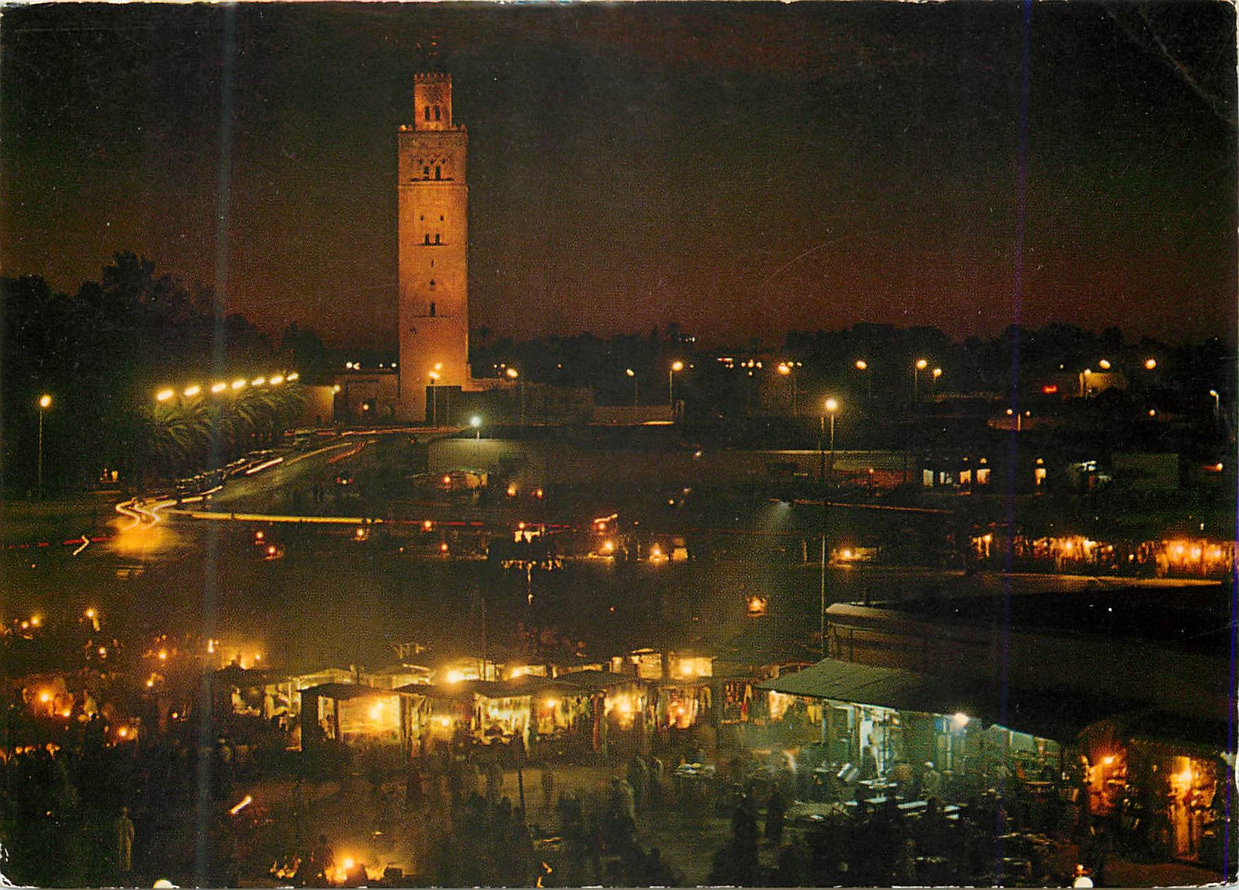 CPM Marrakech le maroc pittoresque place djemaa el fna de nuit