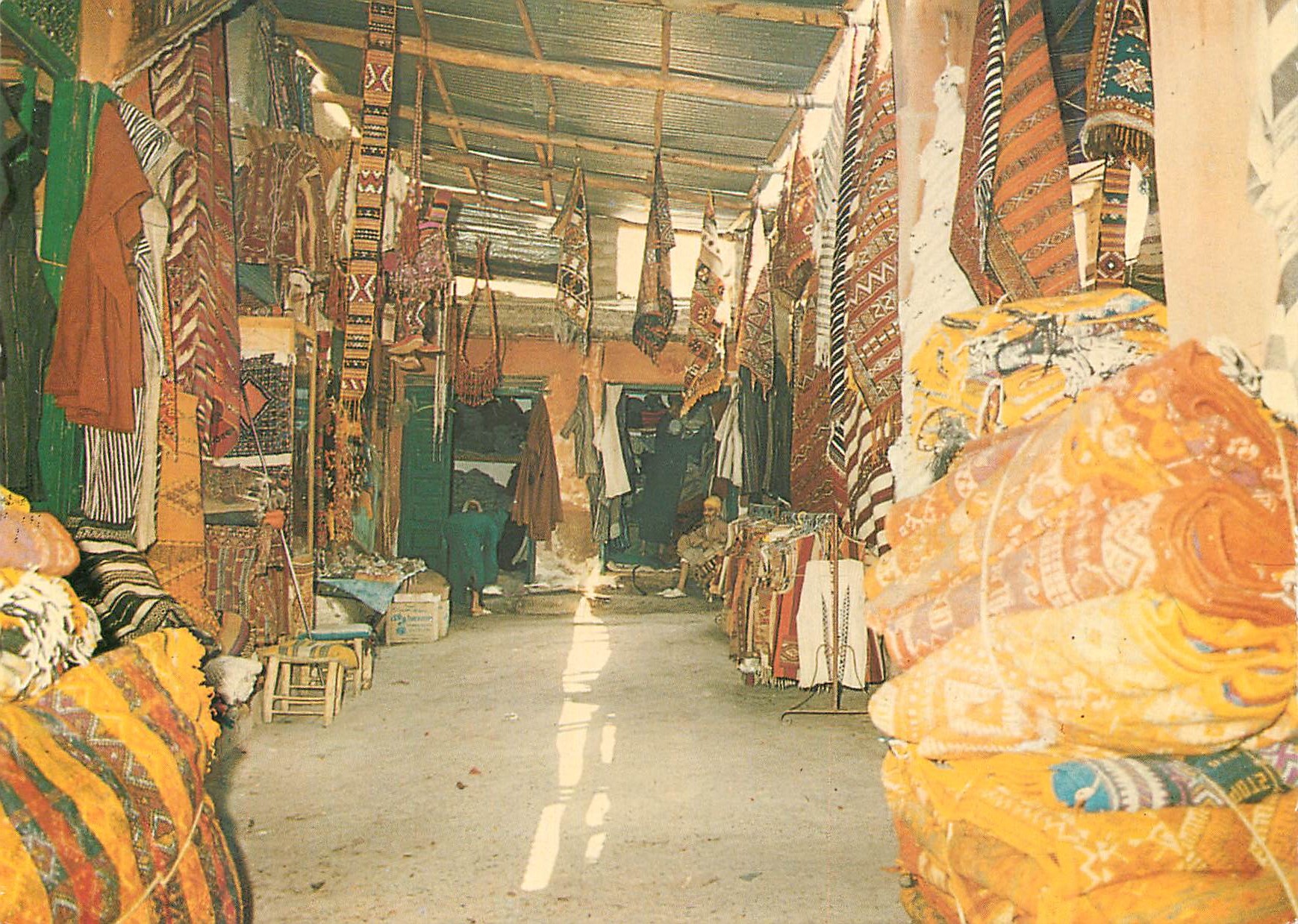 CPM Marrakech Vendeurs de Tapis