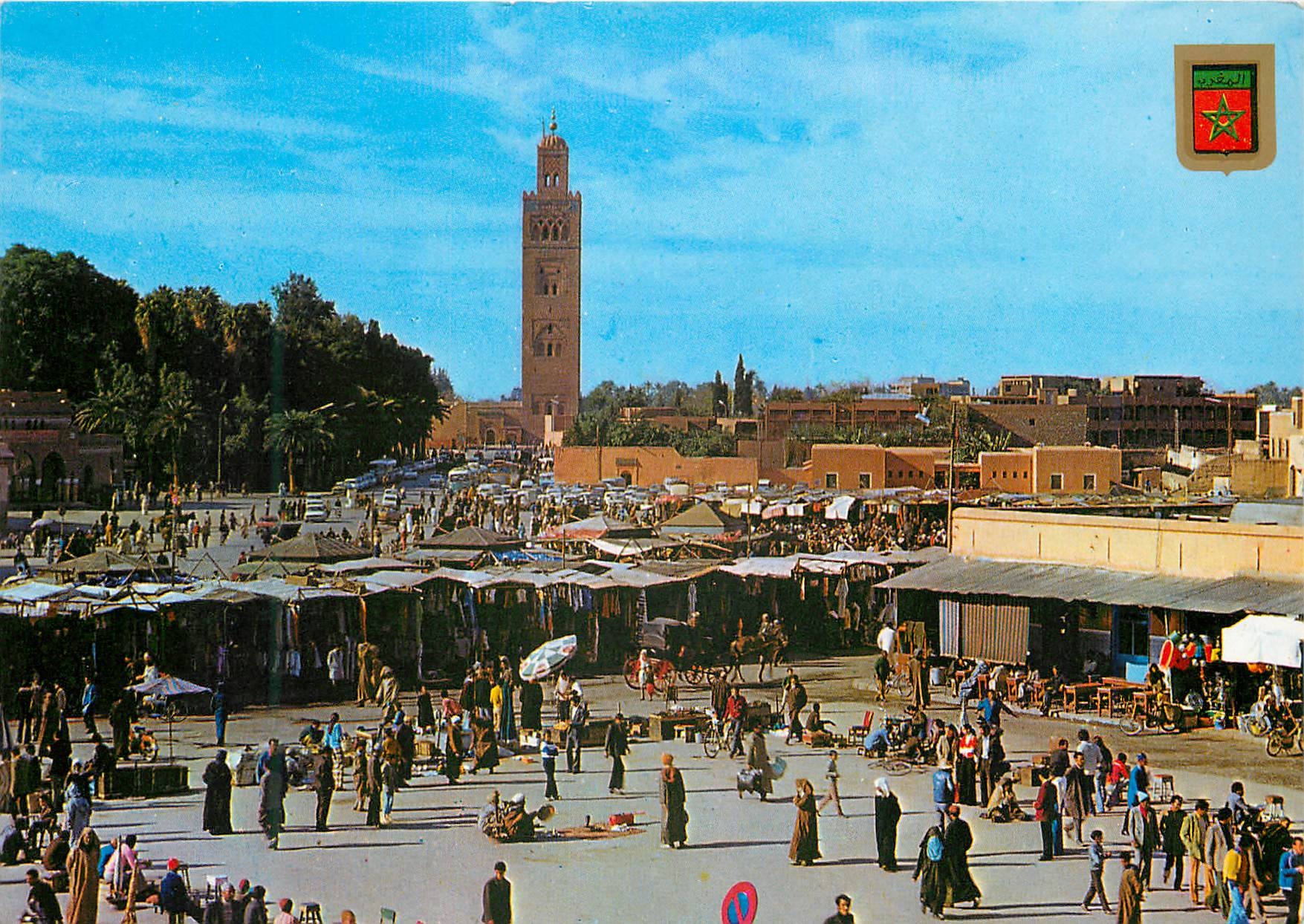 CPM Marrakech Place Djemaa El Fna et la Koutoubla
