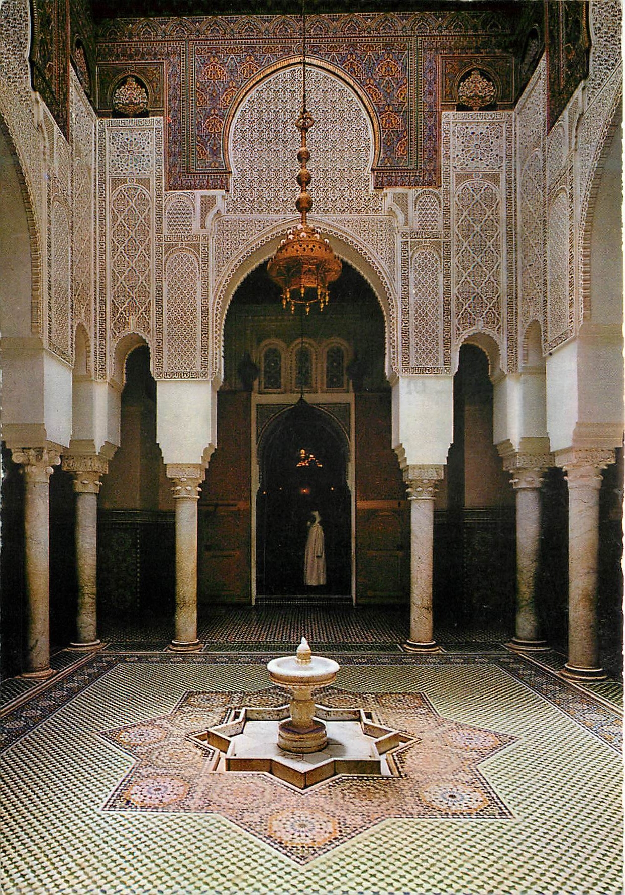 CPM Meknes Cour exterieur tombeau Mulay Ismail