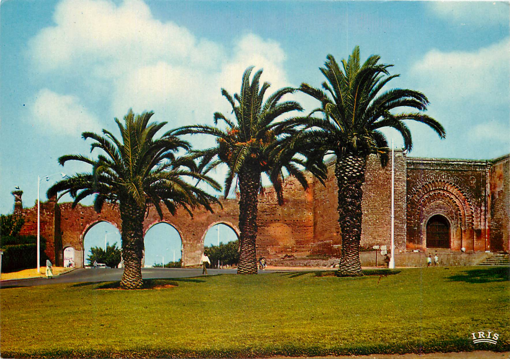 CPM Rabat Bab Rouah et les Trois Portes
