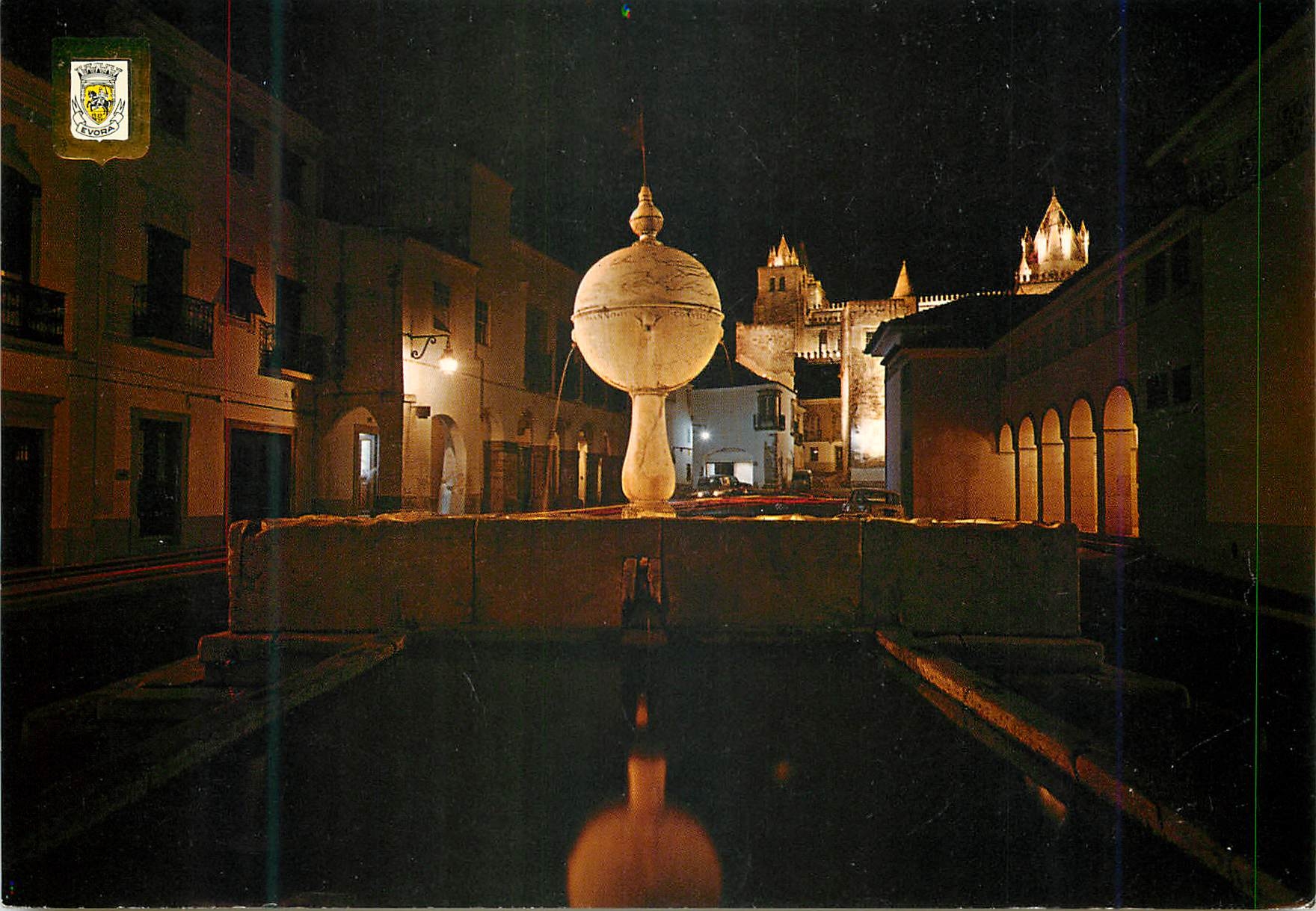 CPM Portugal Evora Fontaine des Portes de Moura (Nocturne)