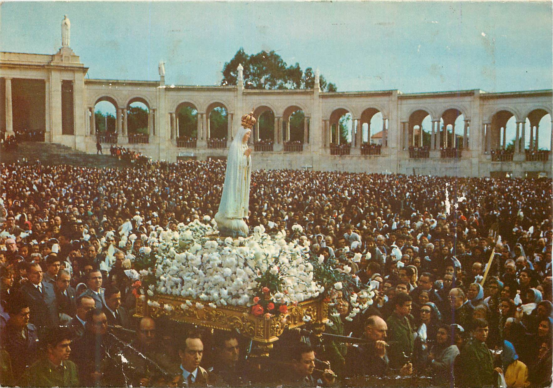 CPM Portugal Fatima Procession avec Notre Dame avant La Messe